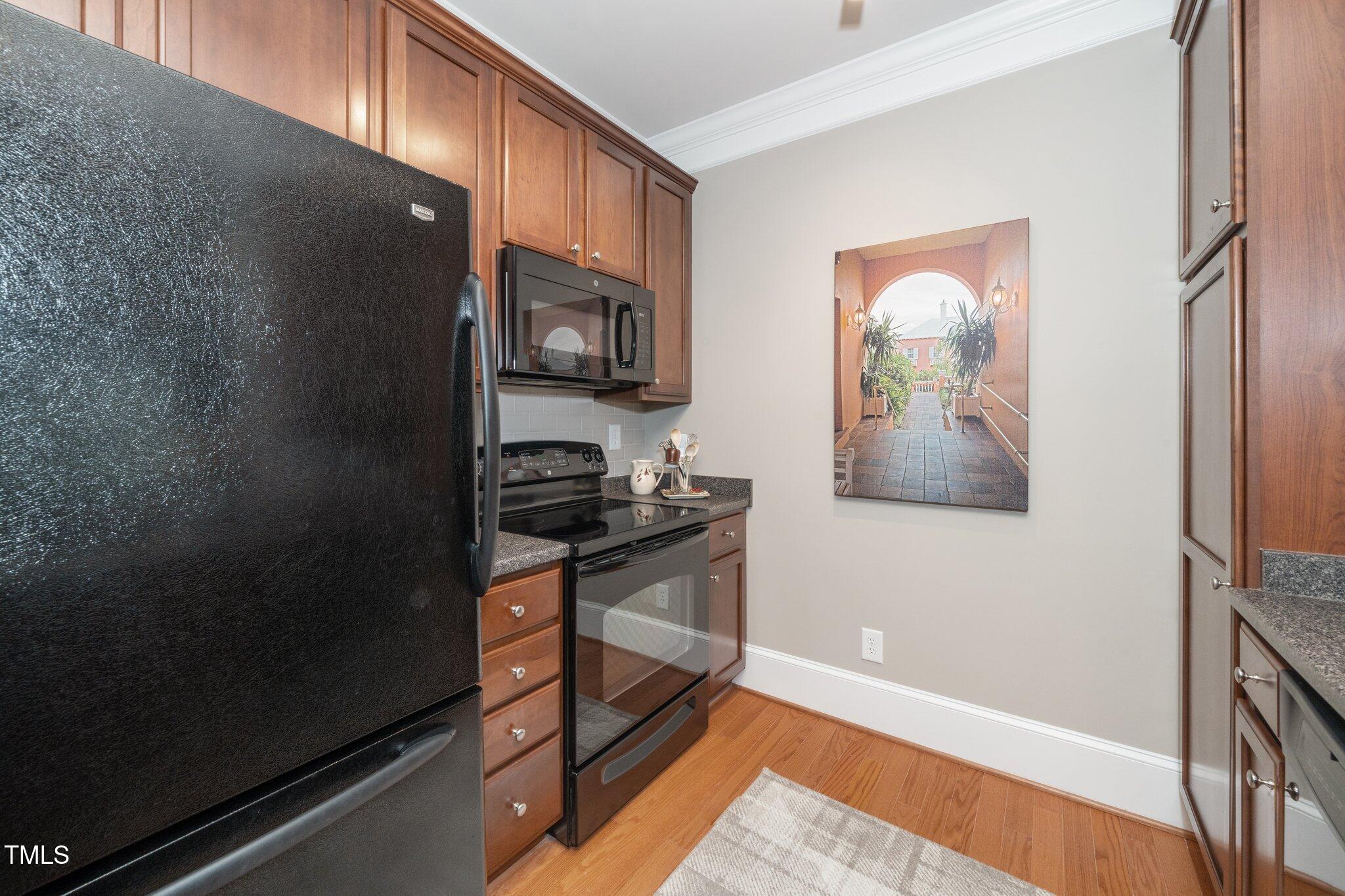 734 Portstewart Drive