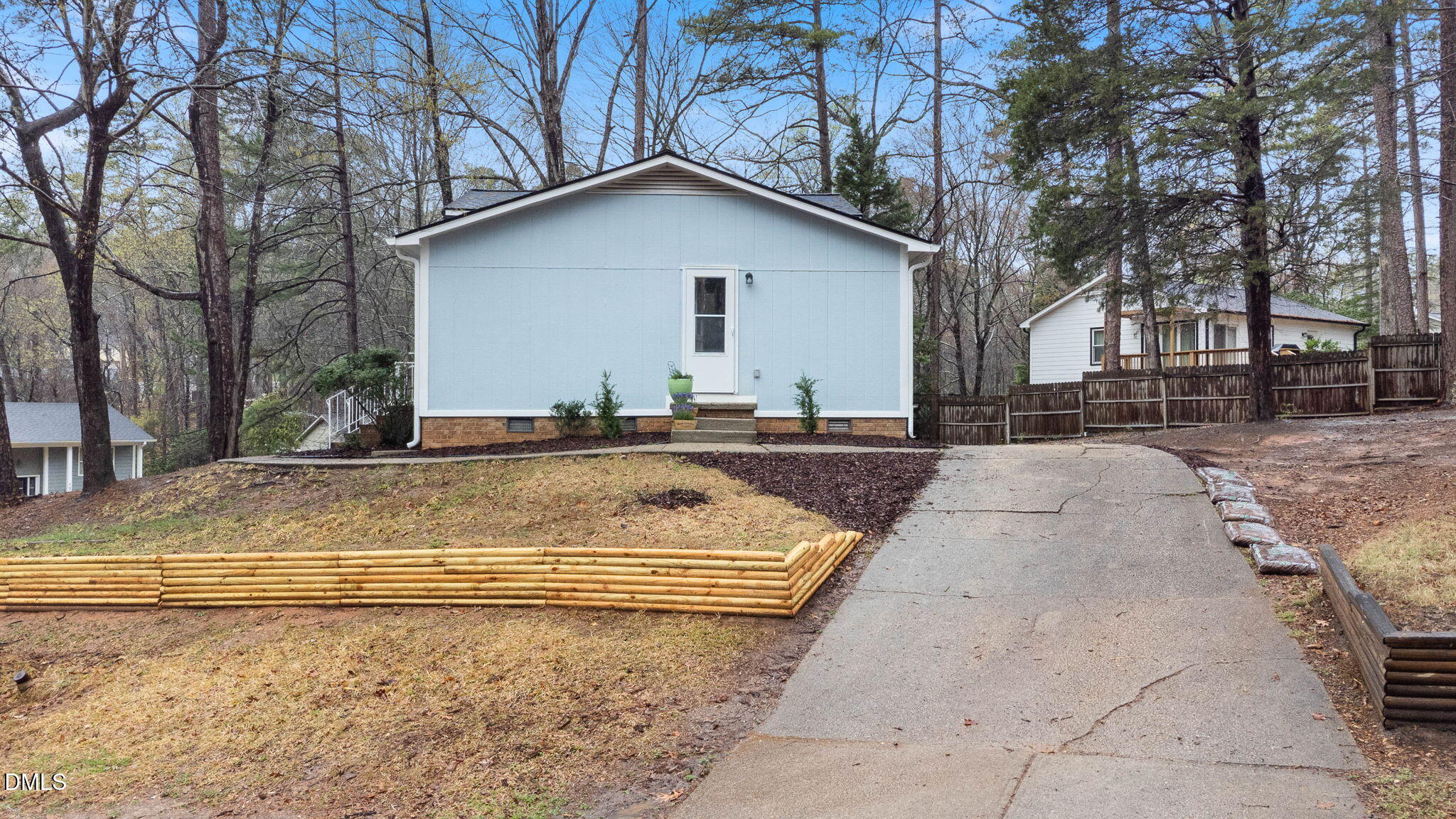 320 Penn Oak Circle