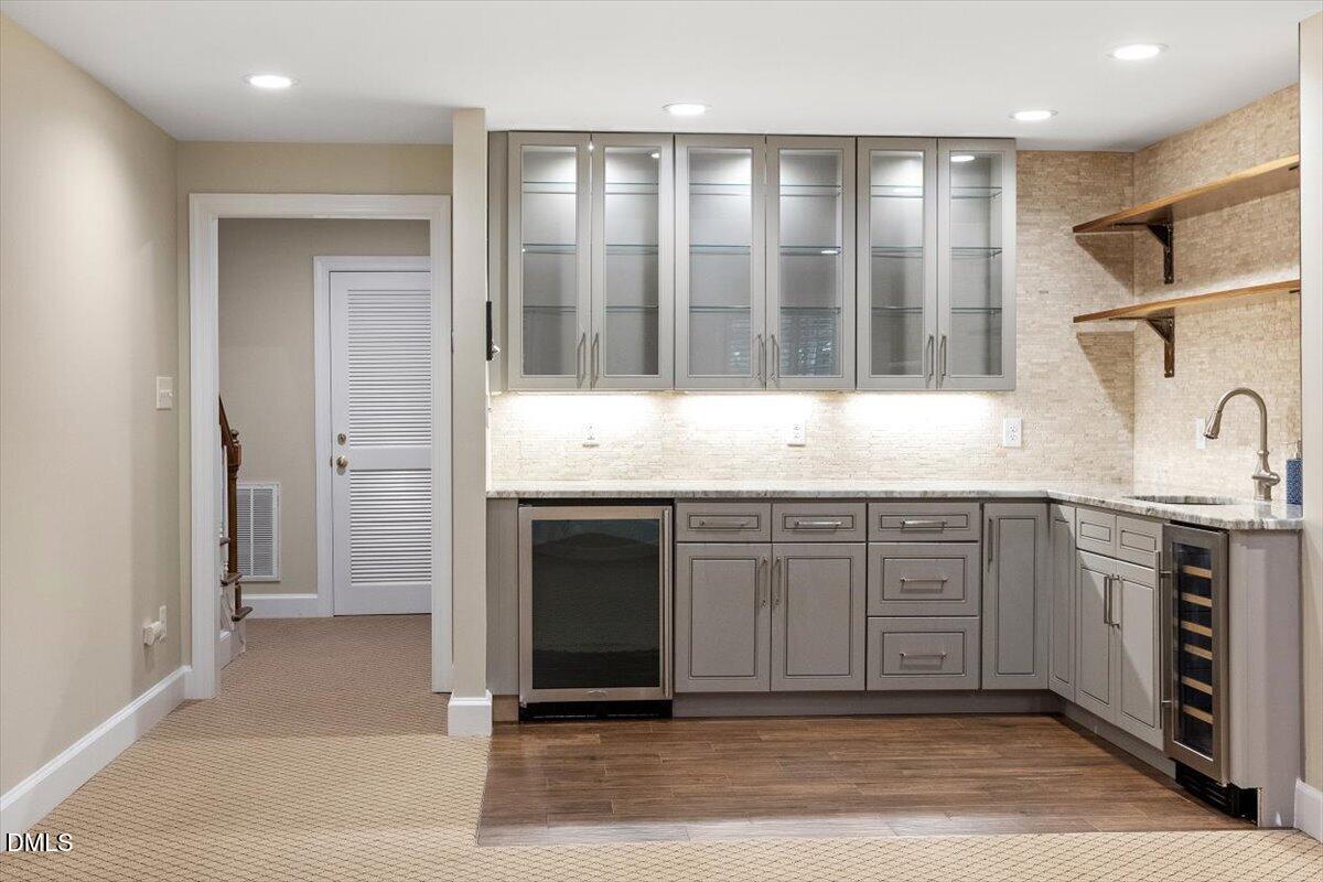 1921 Torrey Pines Place