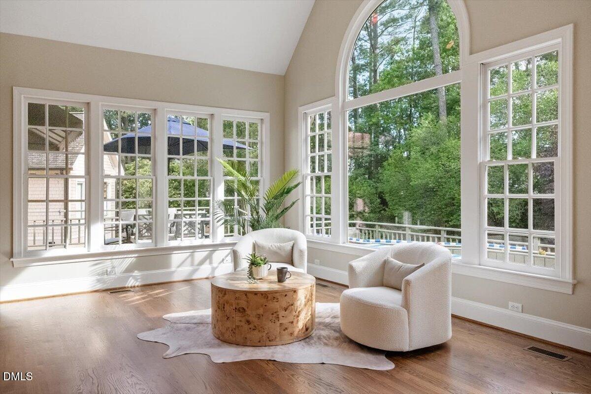 1921 Torrey Pines Place