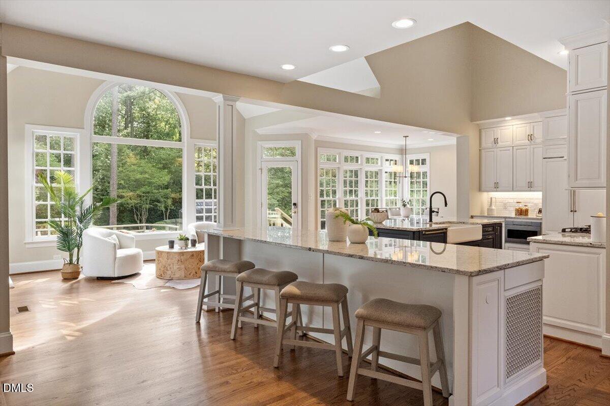 1921 Torrey Pines Place
