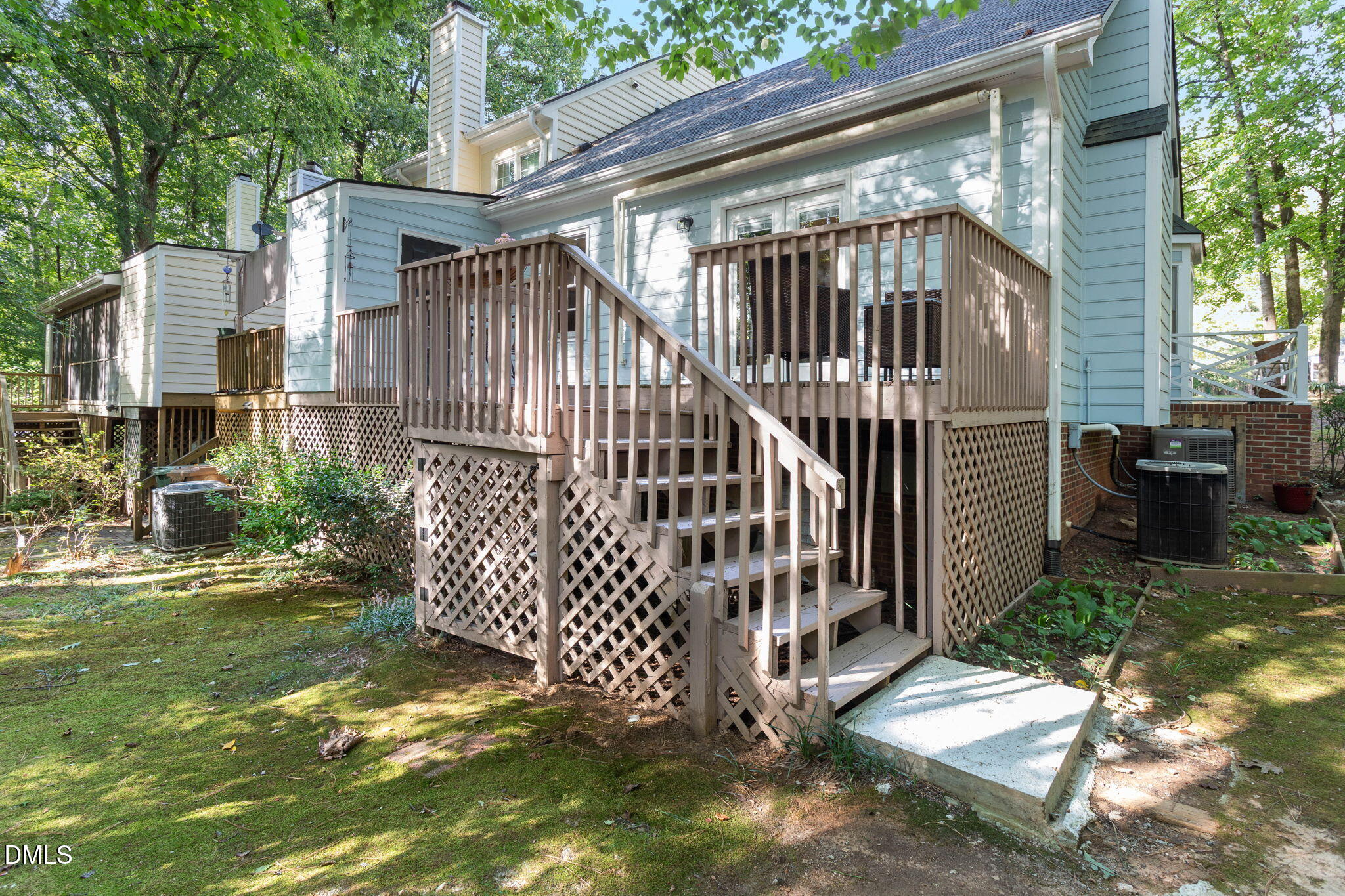 101 Hedgerow Court