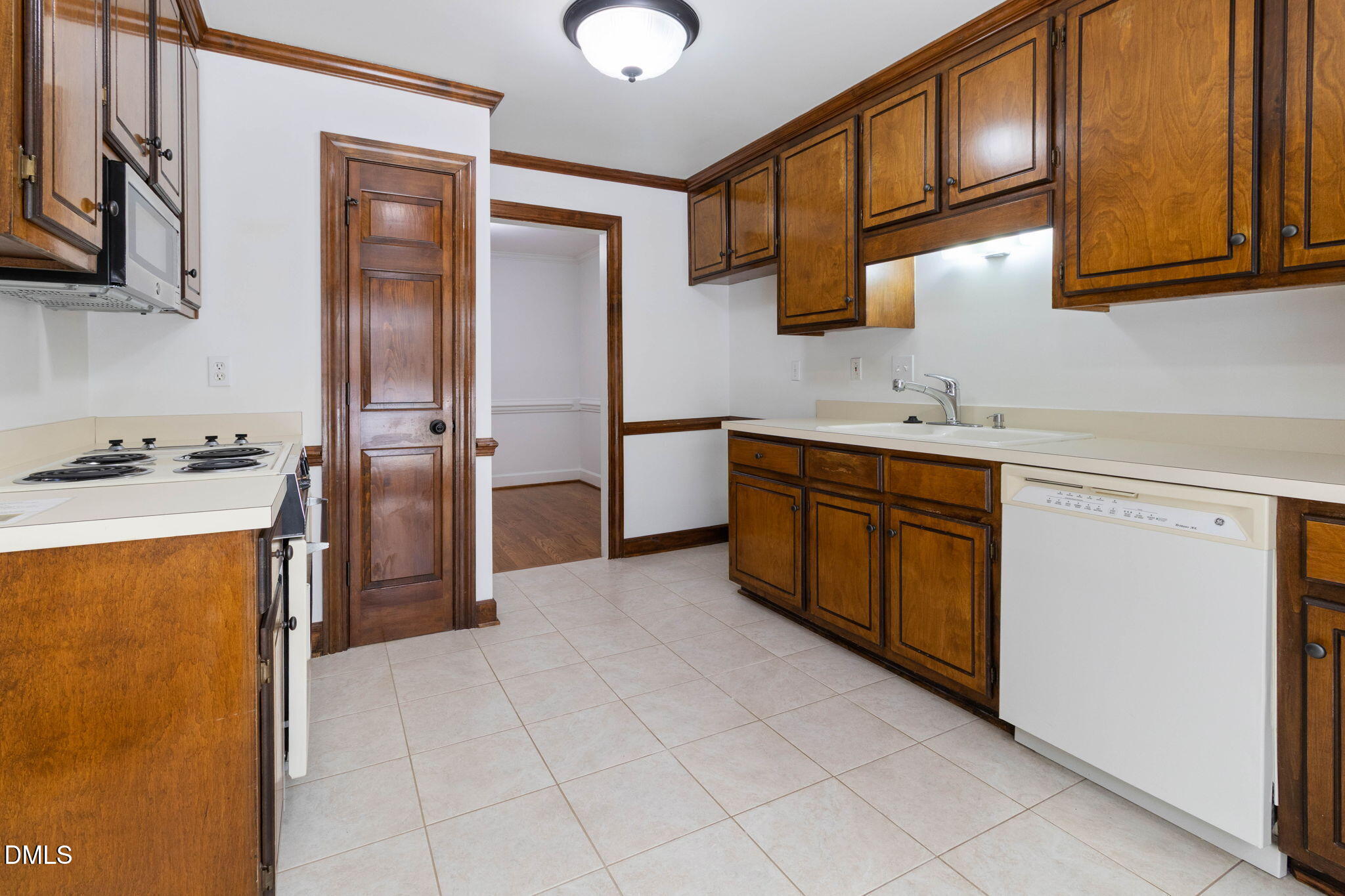 143 Hedgerow Court