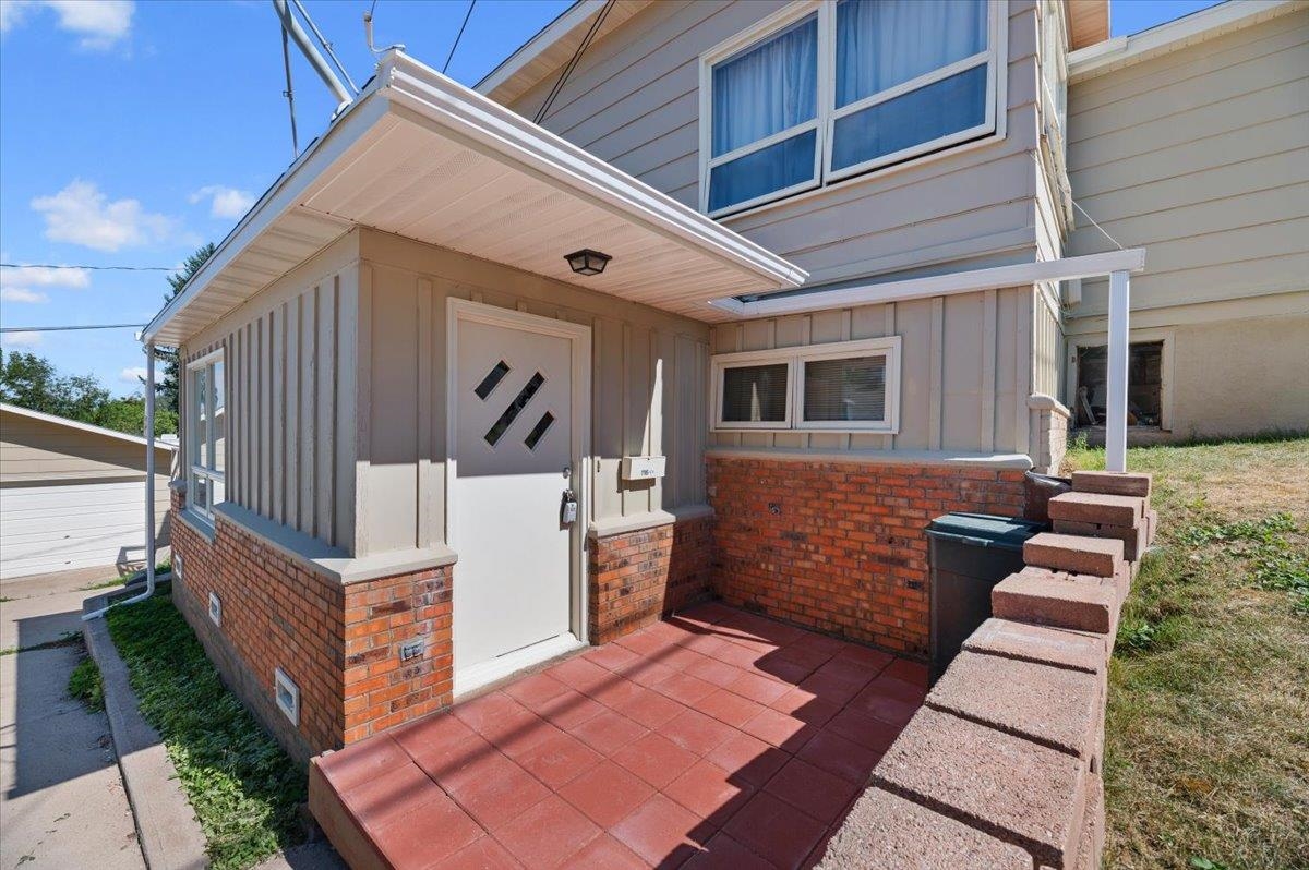 116 Grand Avenue