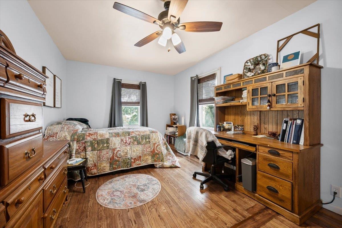 824 W McClellan Street