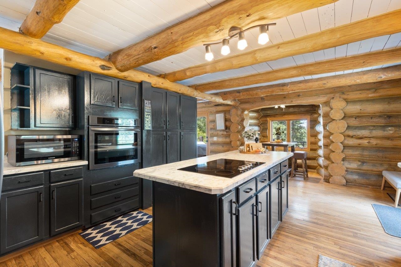 5020 Lazy Horse Lane