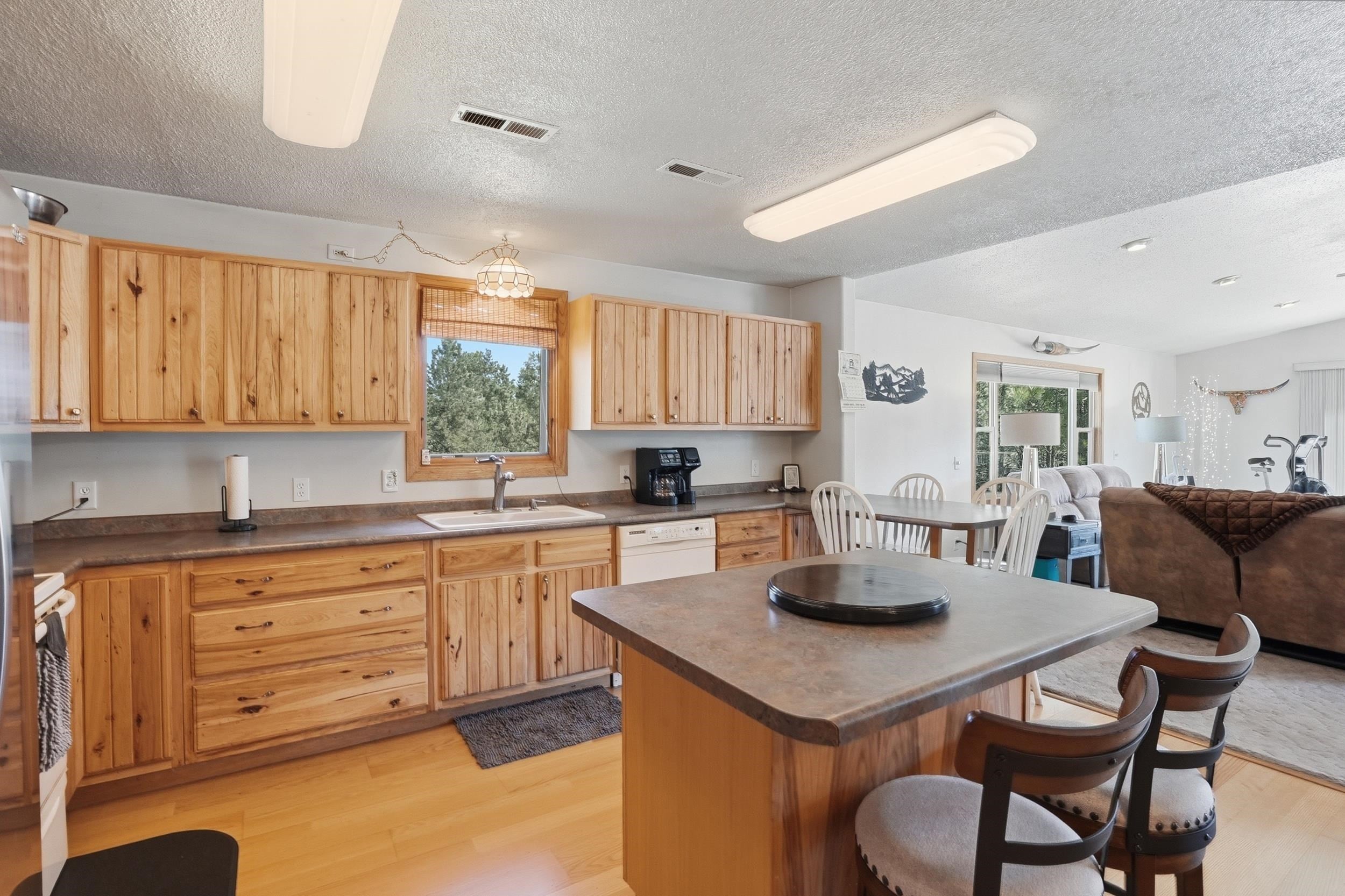 13056 Lincoln Tarken Lane