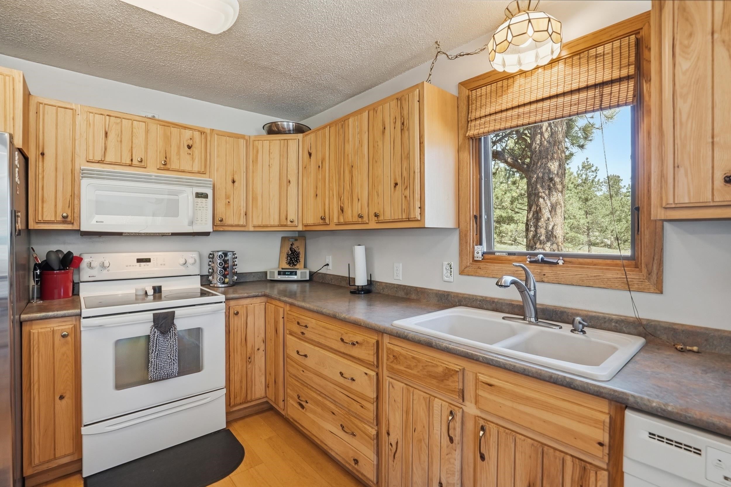 13056 Lincoln Tarken Lane