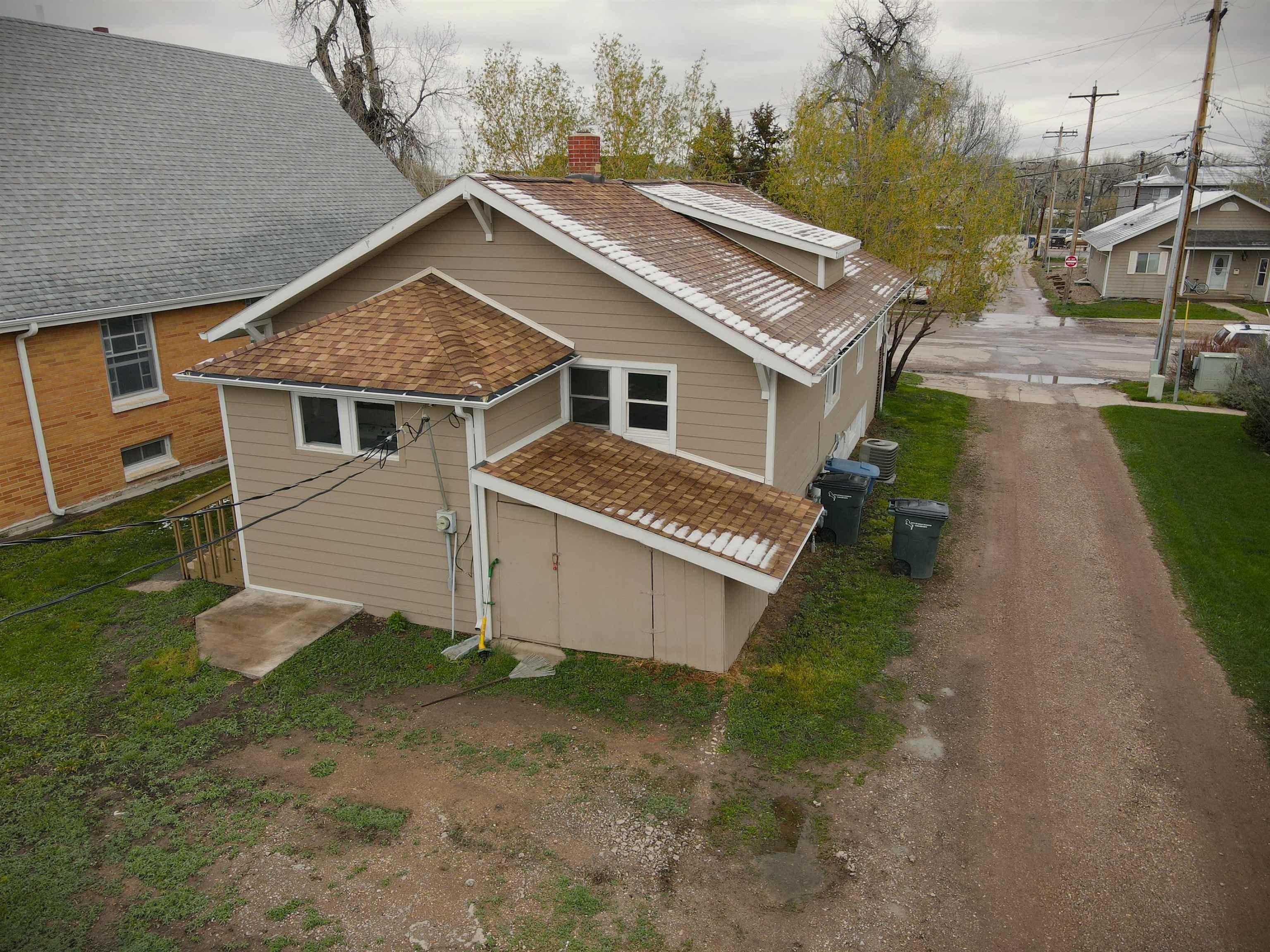 808 Harding Street