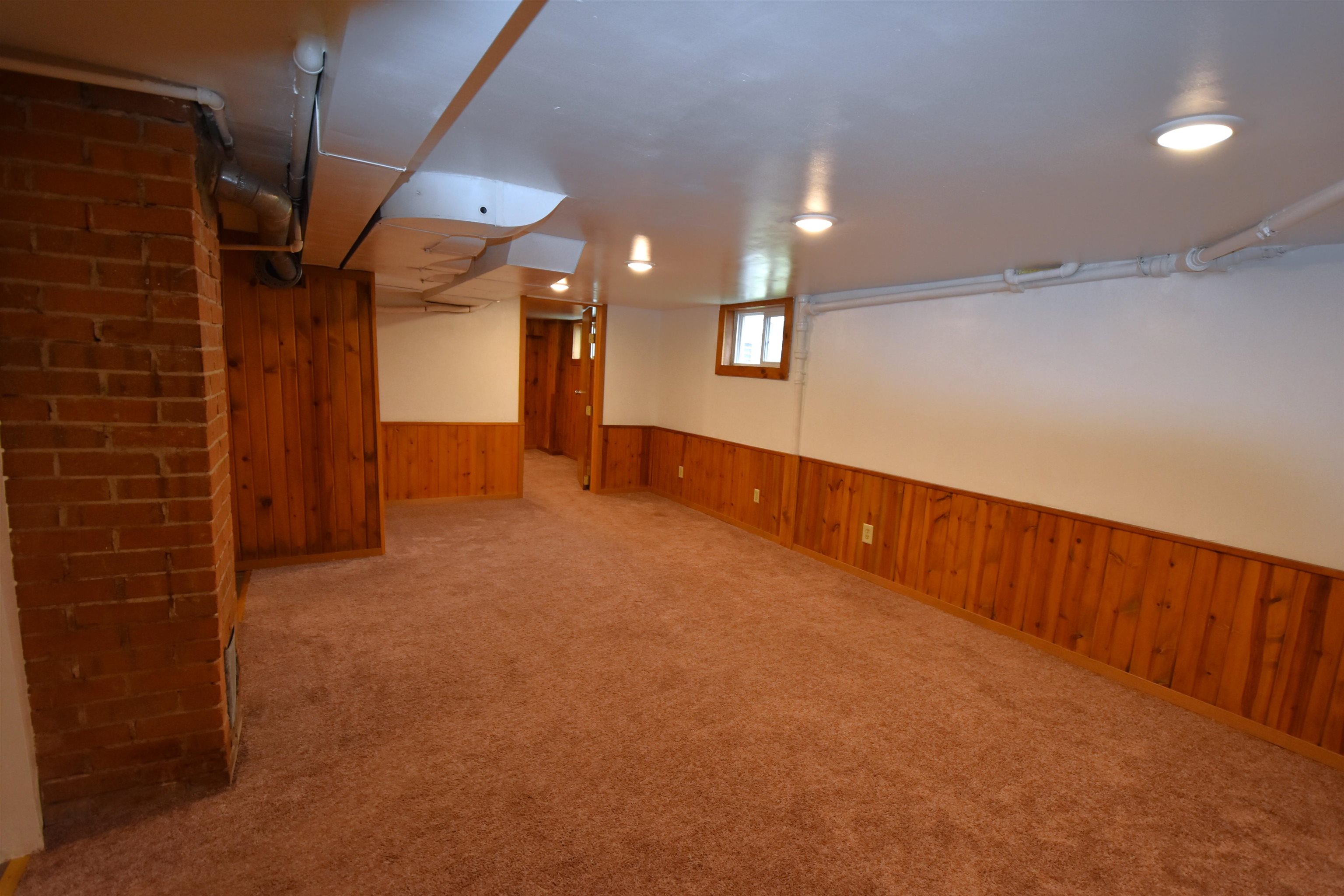 808 Harding Street
