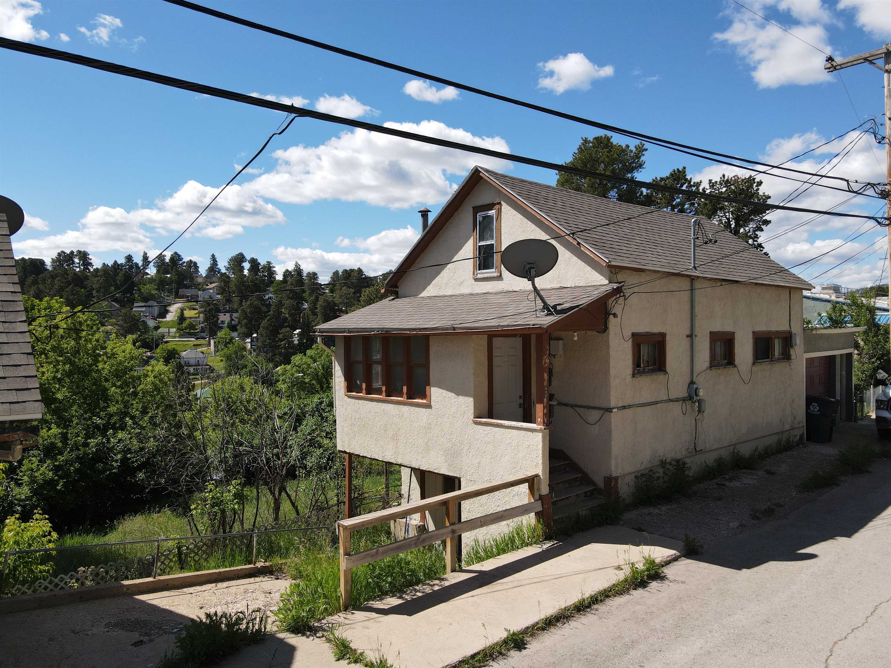 802 Miners Avenue