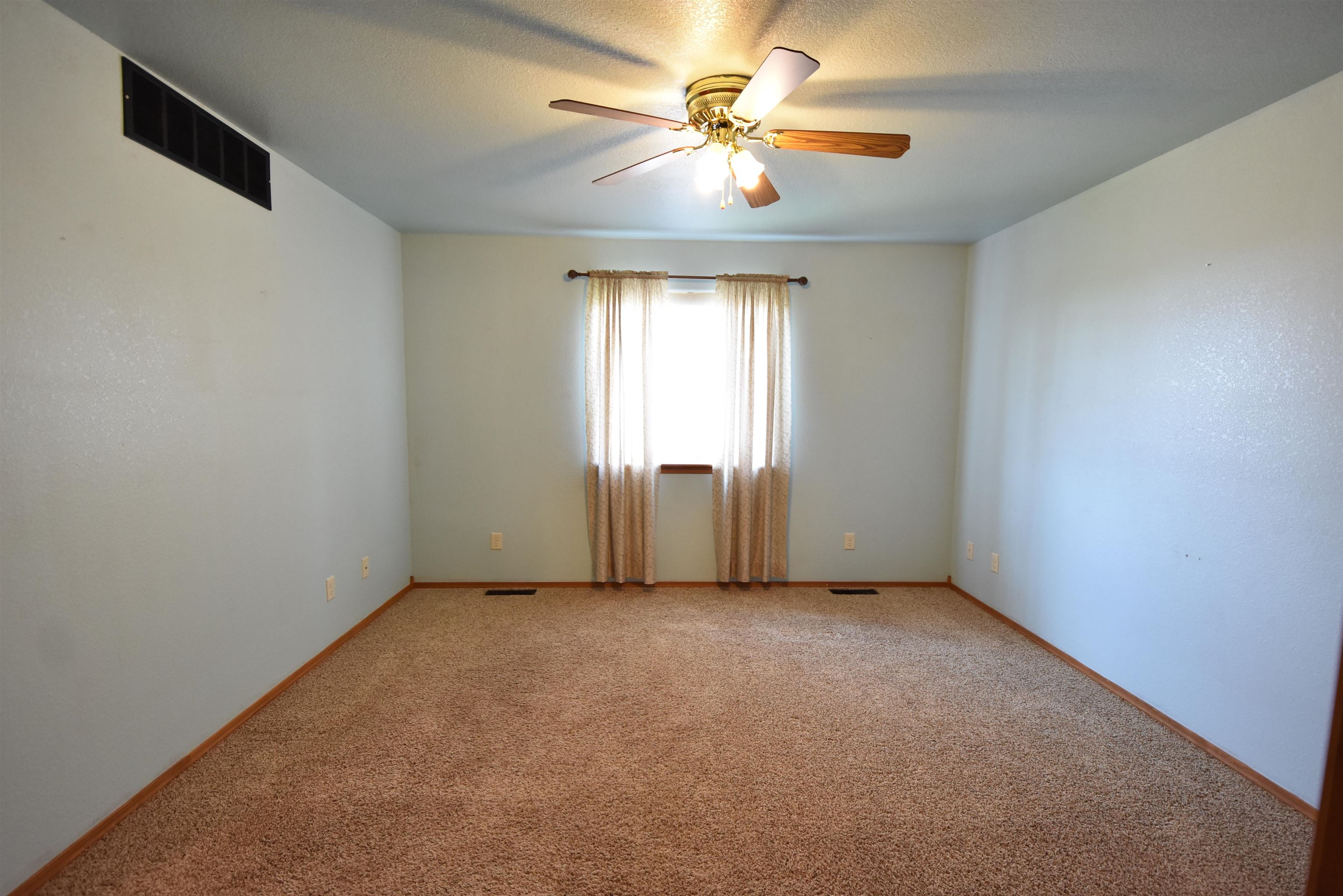 354 Red Rock Circle