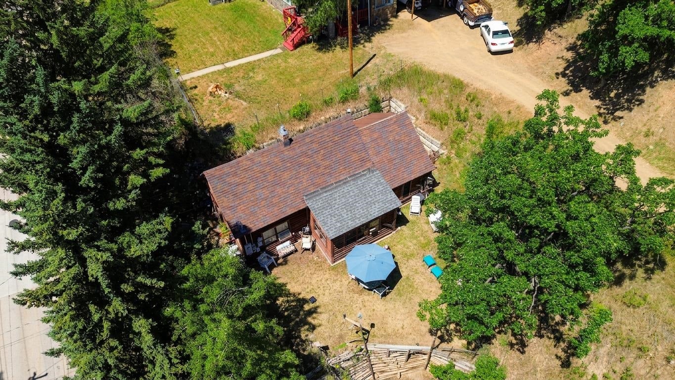 32 Denver Avenue