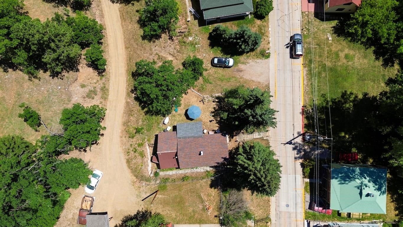 32 Denver Avenue