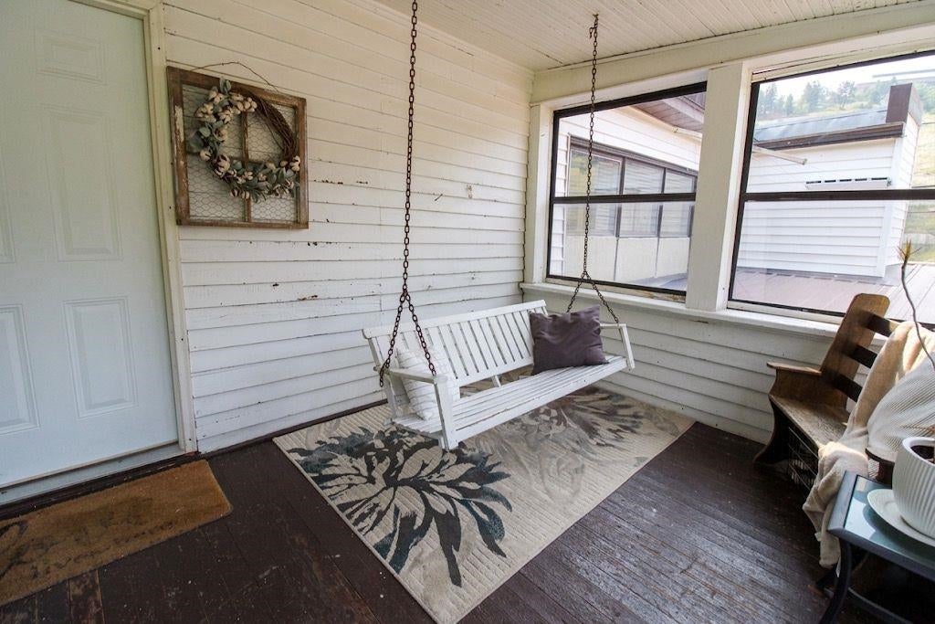 622 E Main Street