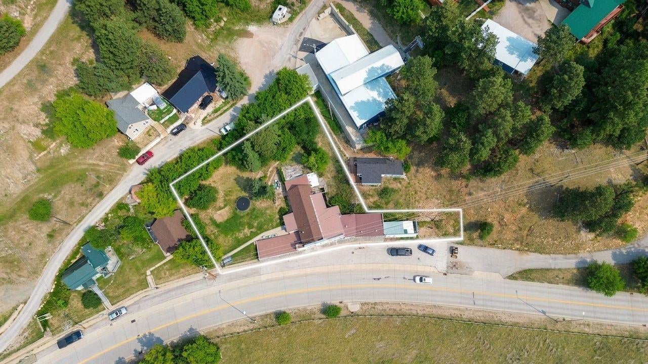 622 E Main Street
