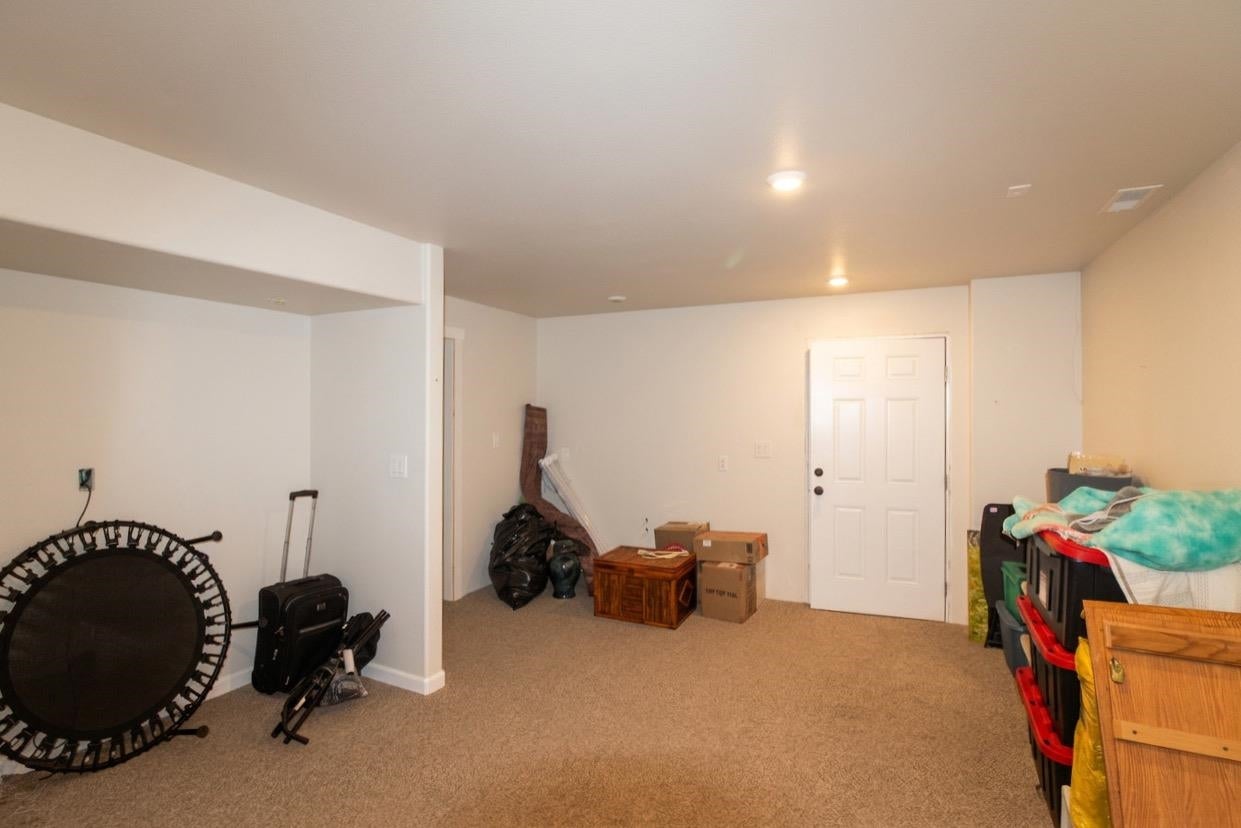 10247 Buena Vista Lane