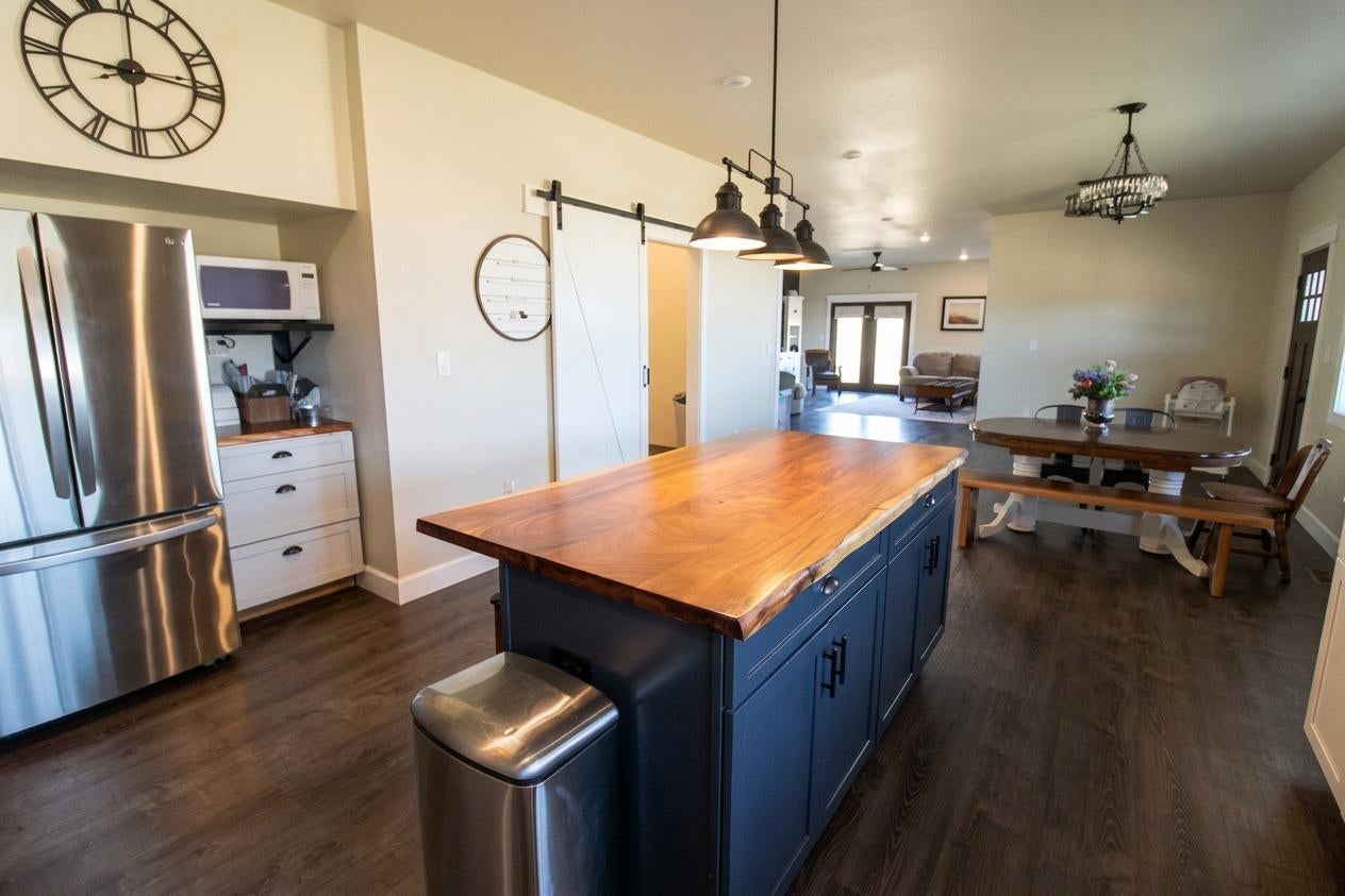 10247 Buena Vista Lane