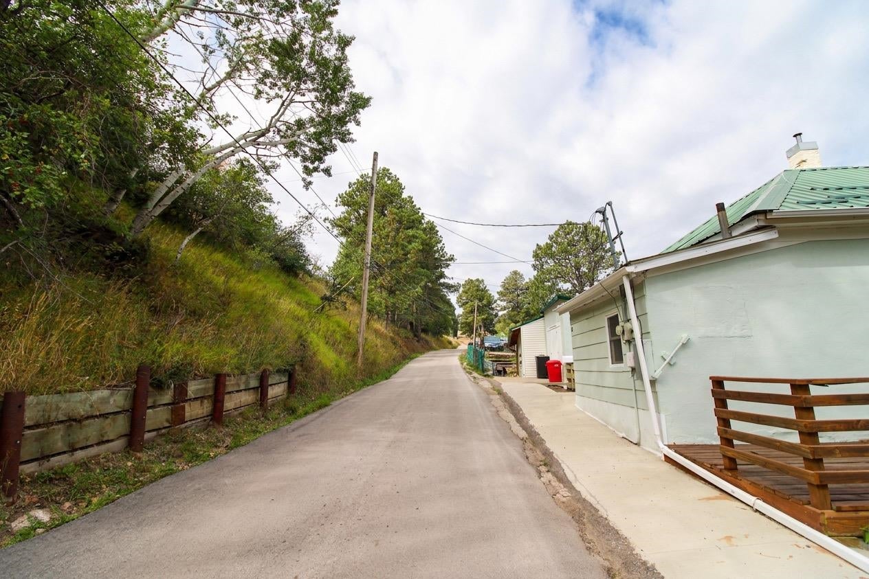 312 W McClellan Street