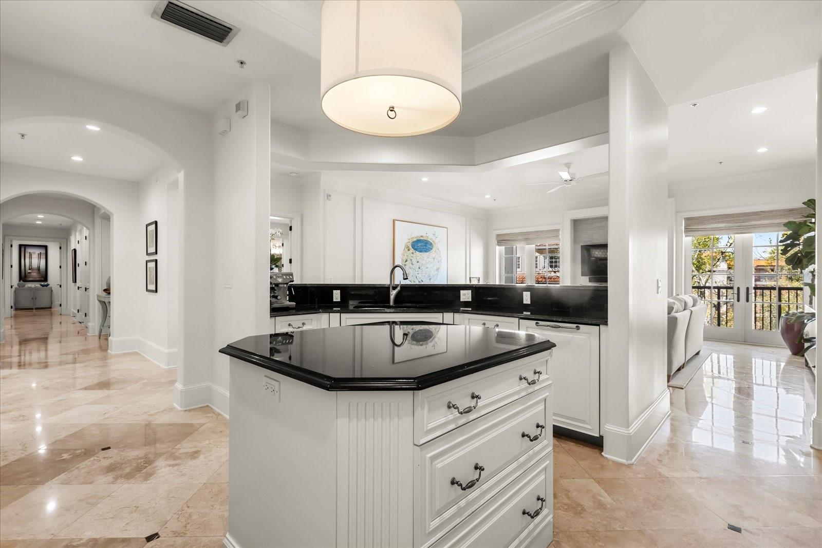 315 E NEW ENGLAND AVE #30