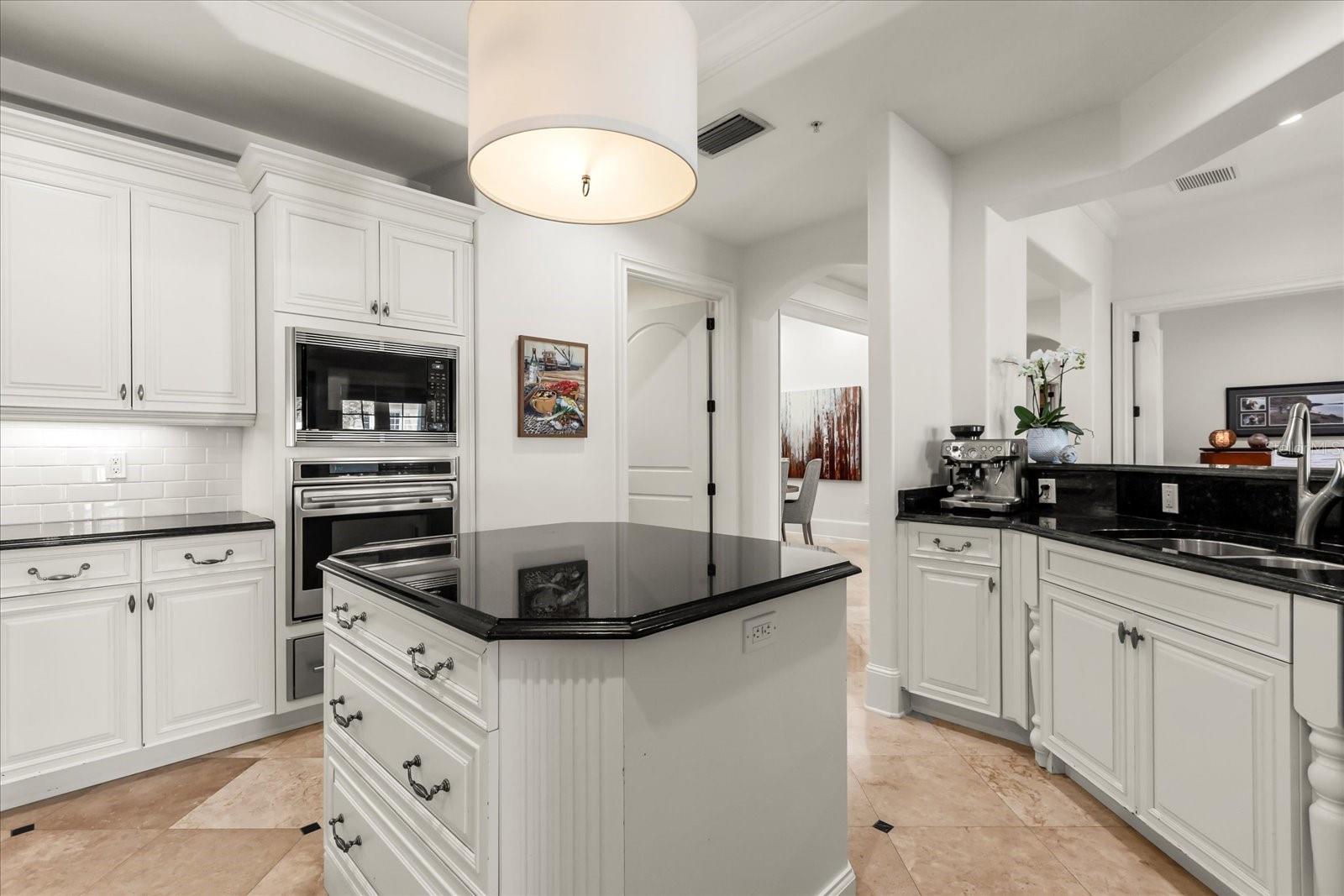 315 E NEW ENGLAND AVE #30