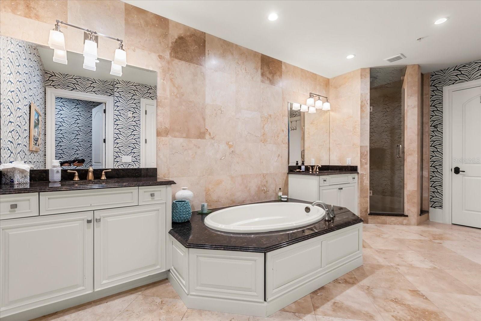 315 E NEW ENGLAND AVE #30