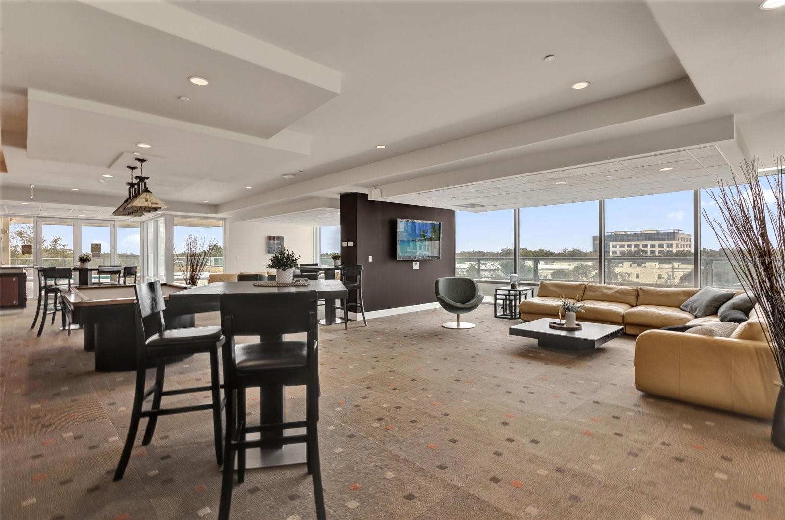 101 S EOLA DR #902