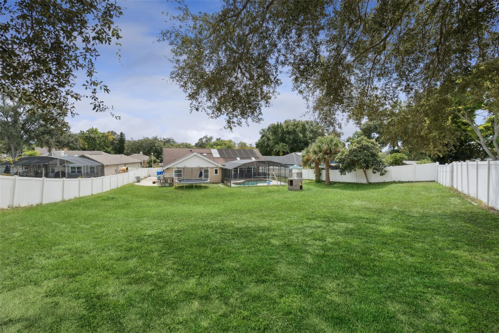 843 BRIGHT MEADOW DR