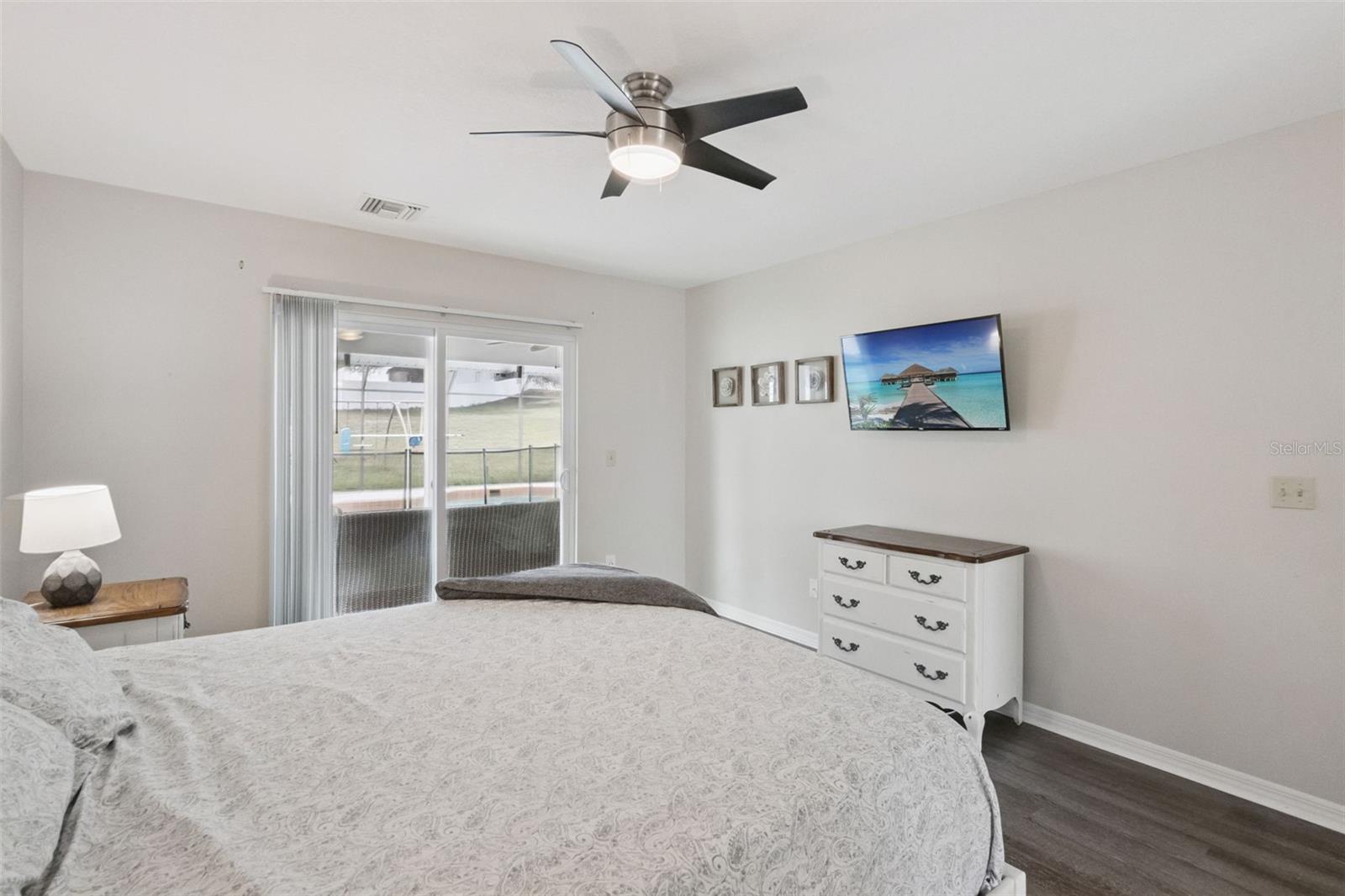 843 BRIGHT MEADOW DR