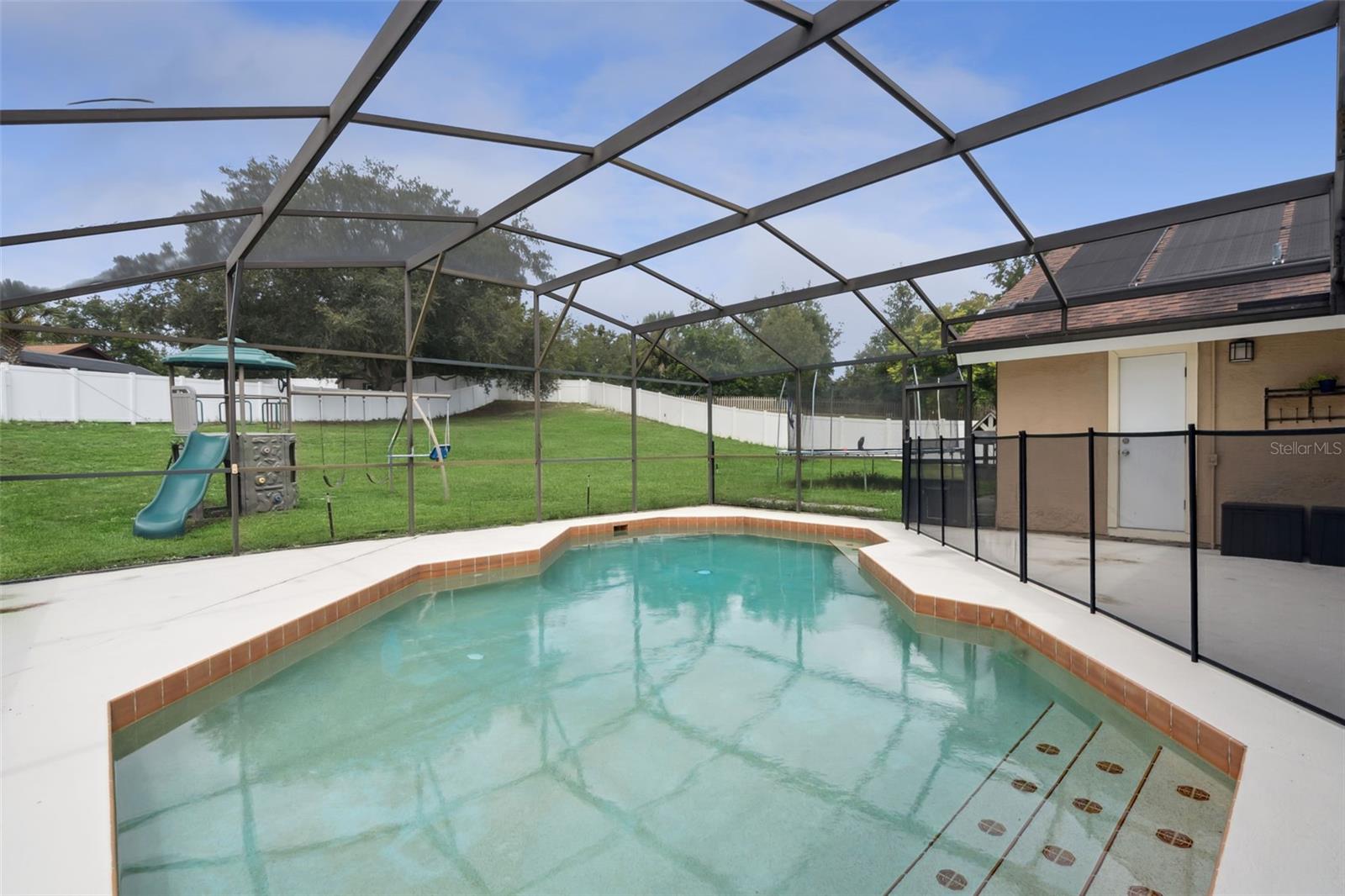 843 BRIGHT MEADOW DR