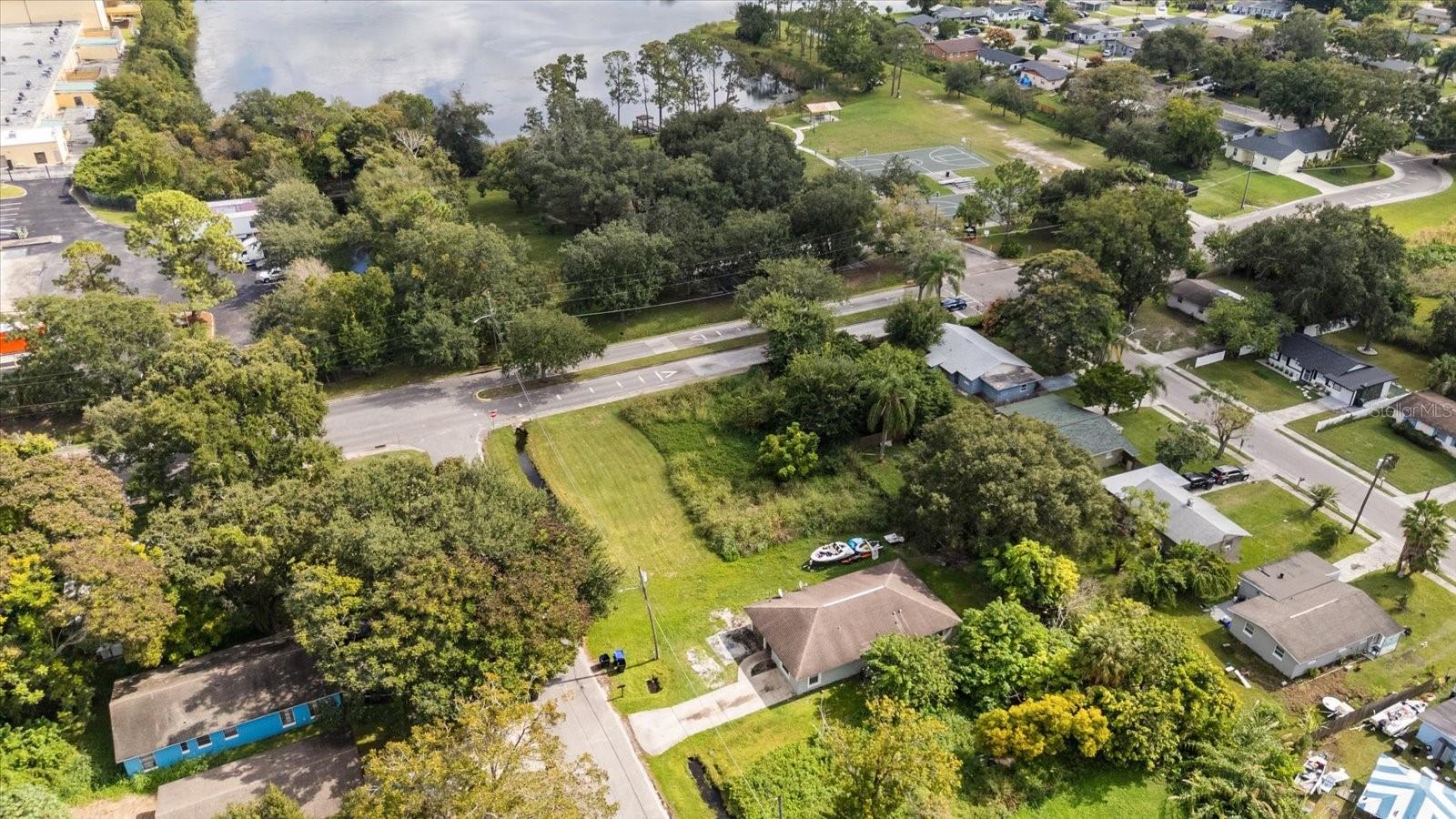 190 CAMPUS VIEW DR