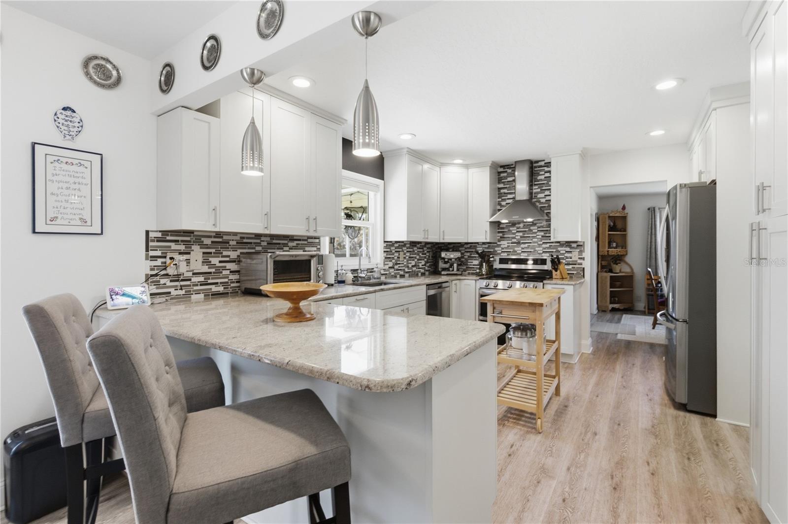 242 ANNALISA PL