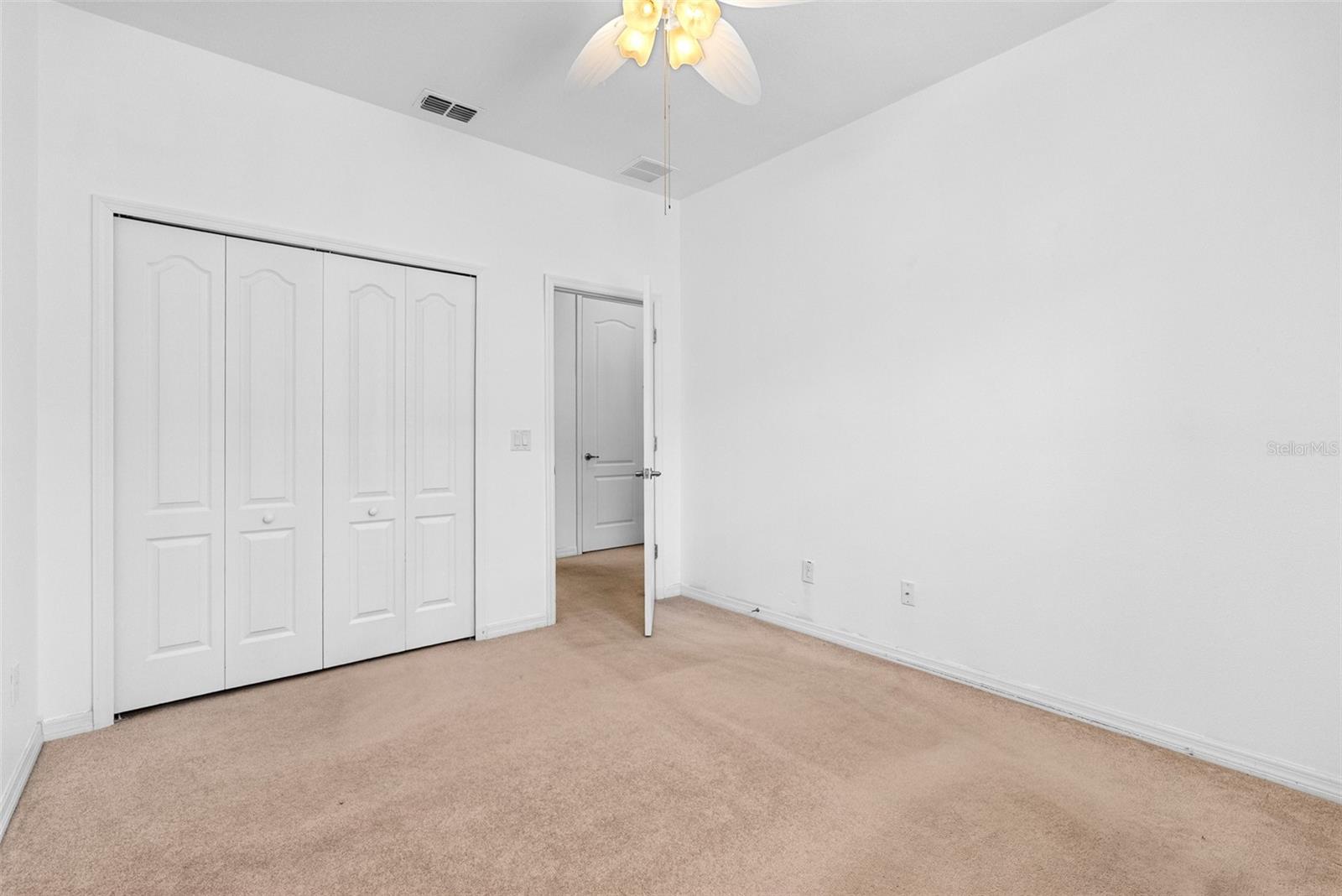 2336 CROSSTON CIR