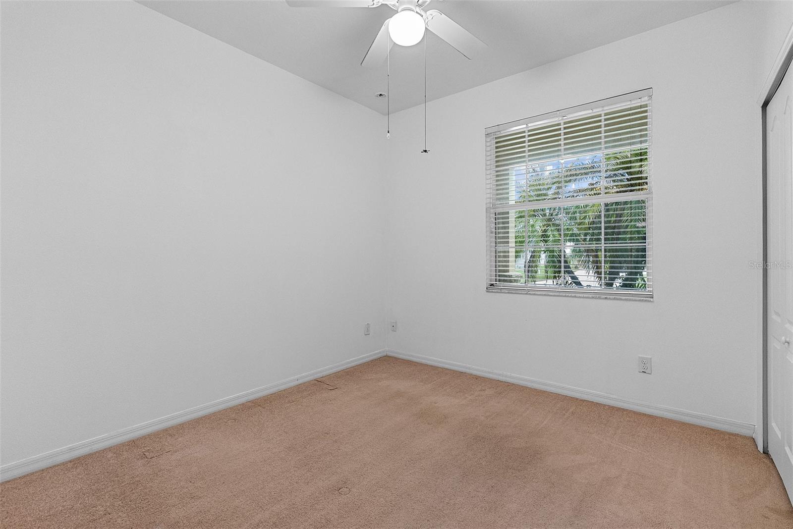 2336 CROSSTON CIR