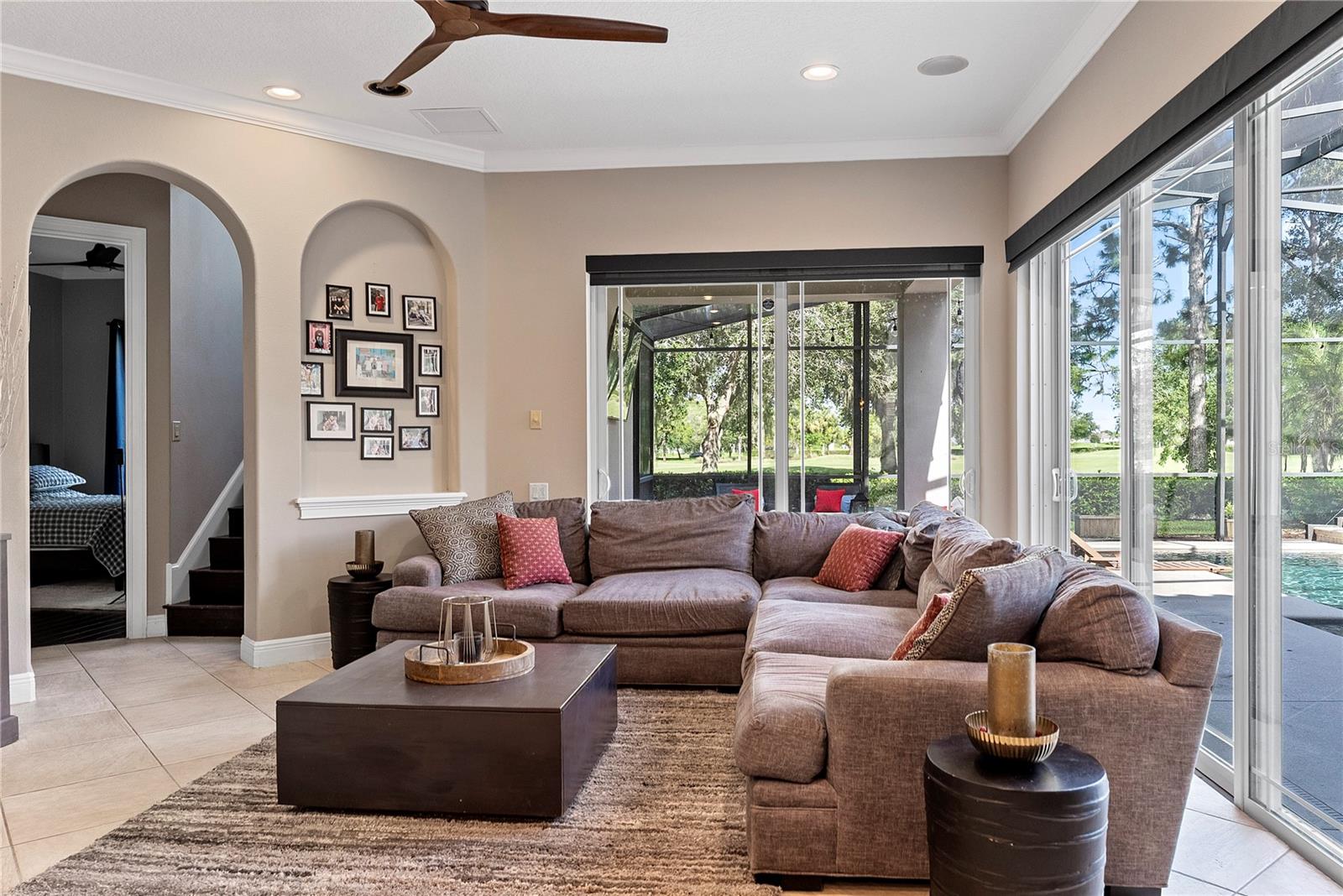 9626 HATTON CIR