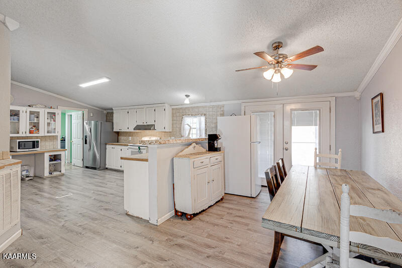 460 Abbott Rd