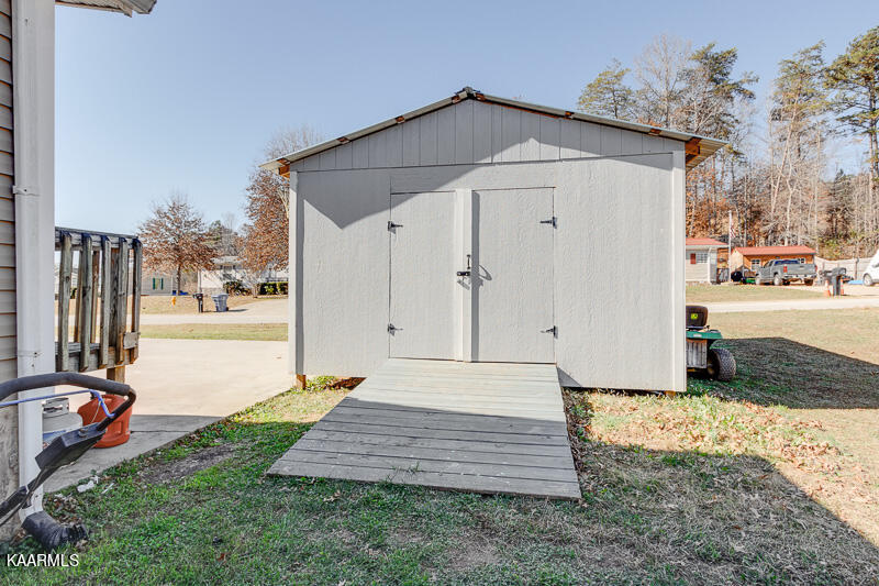 460 Abbott Rd