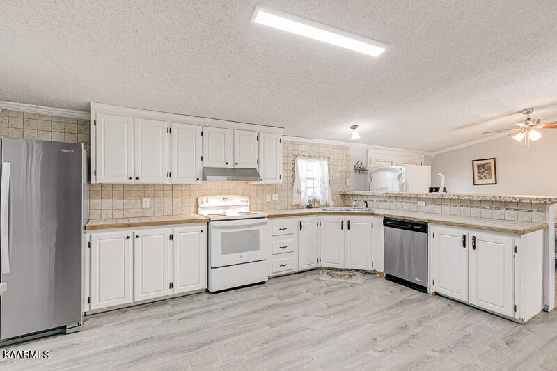 460 Abbott Rd