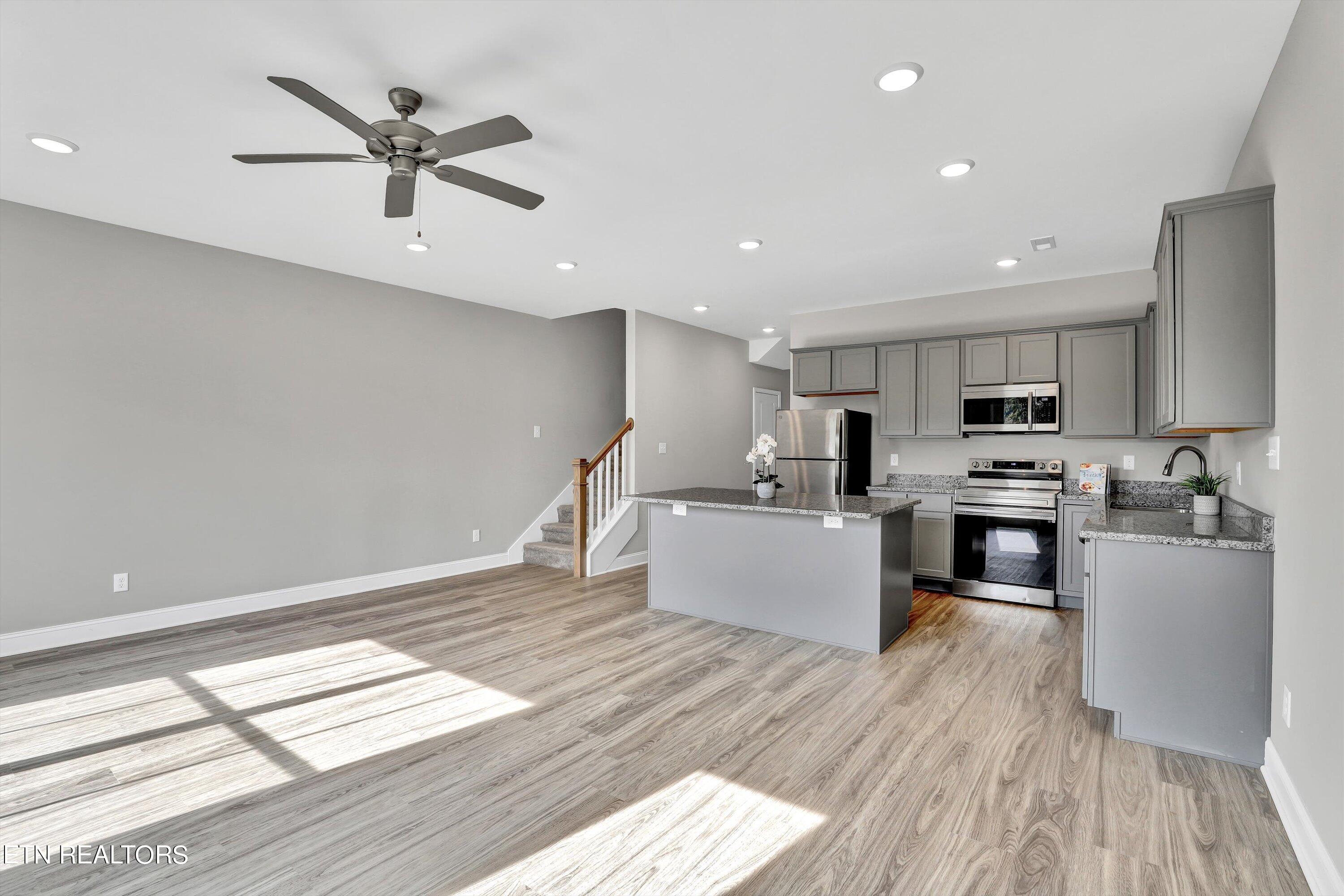 4878 Ancient Glacier Lane