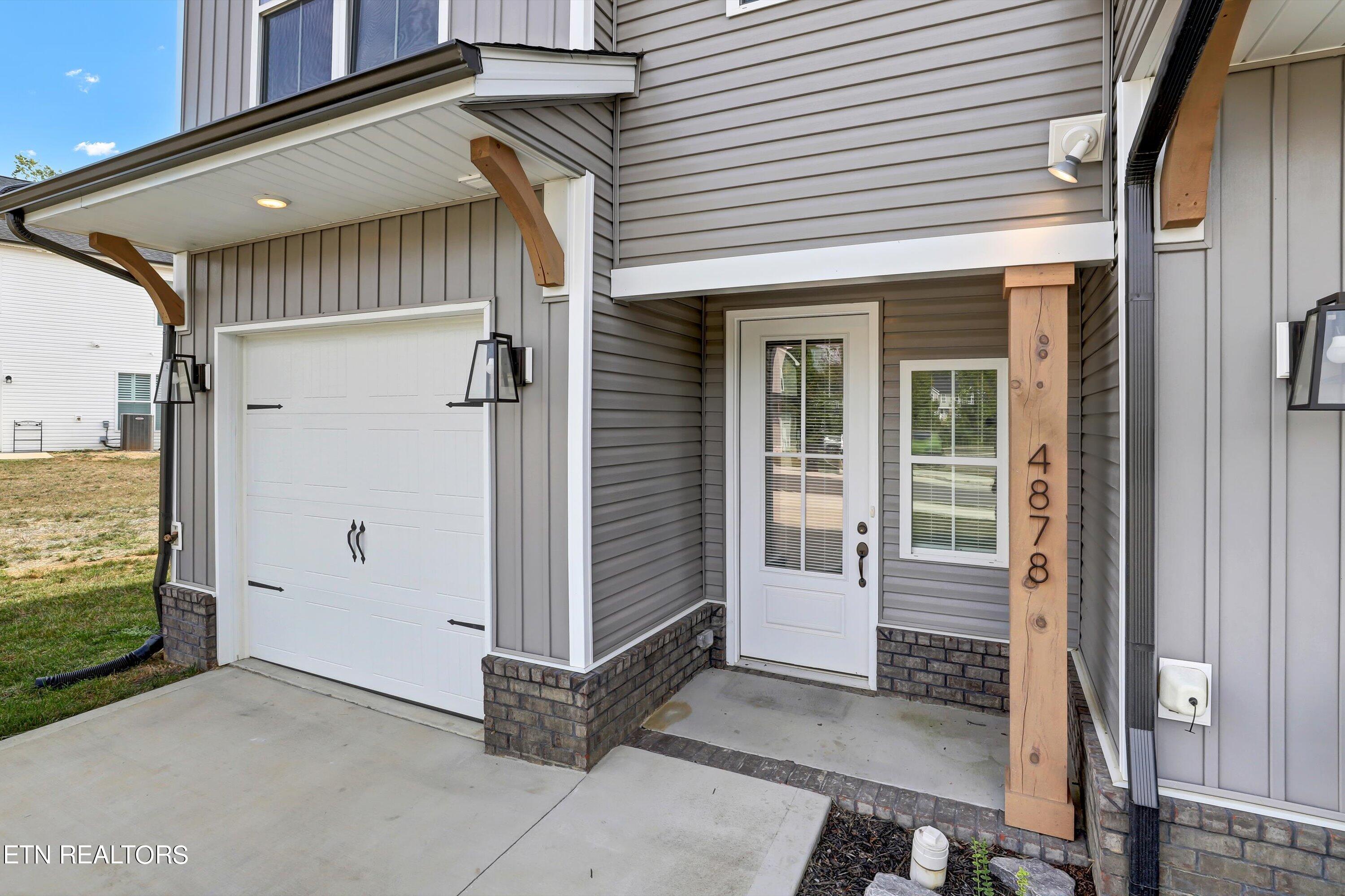 4878 Ancient Glacier Lane