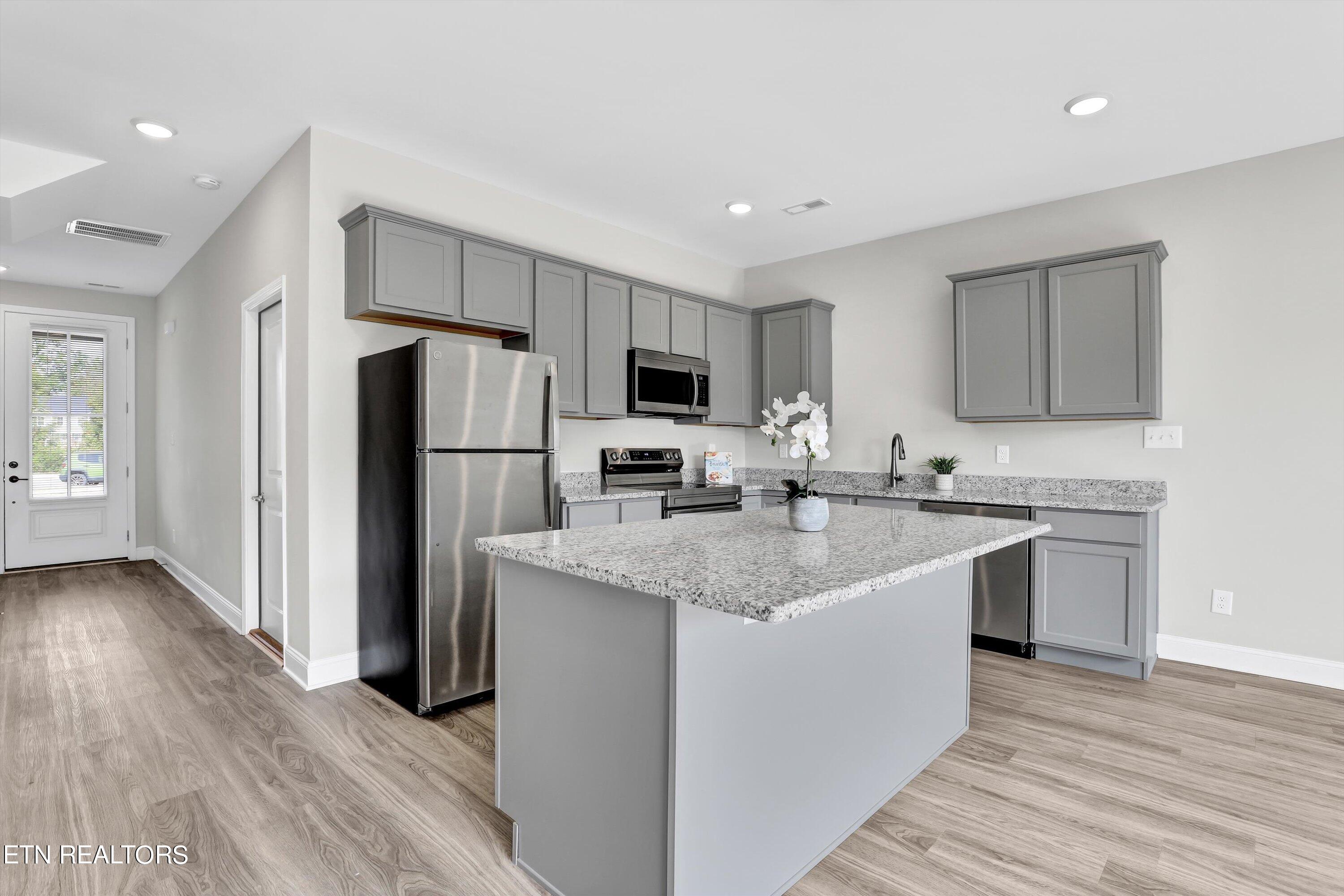 4878 Ancient Glacier Lane