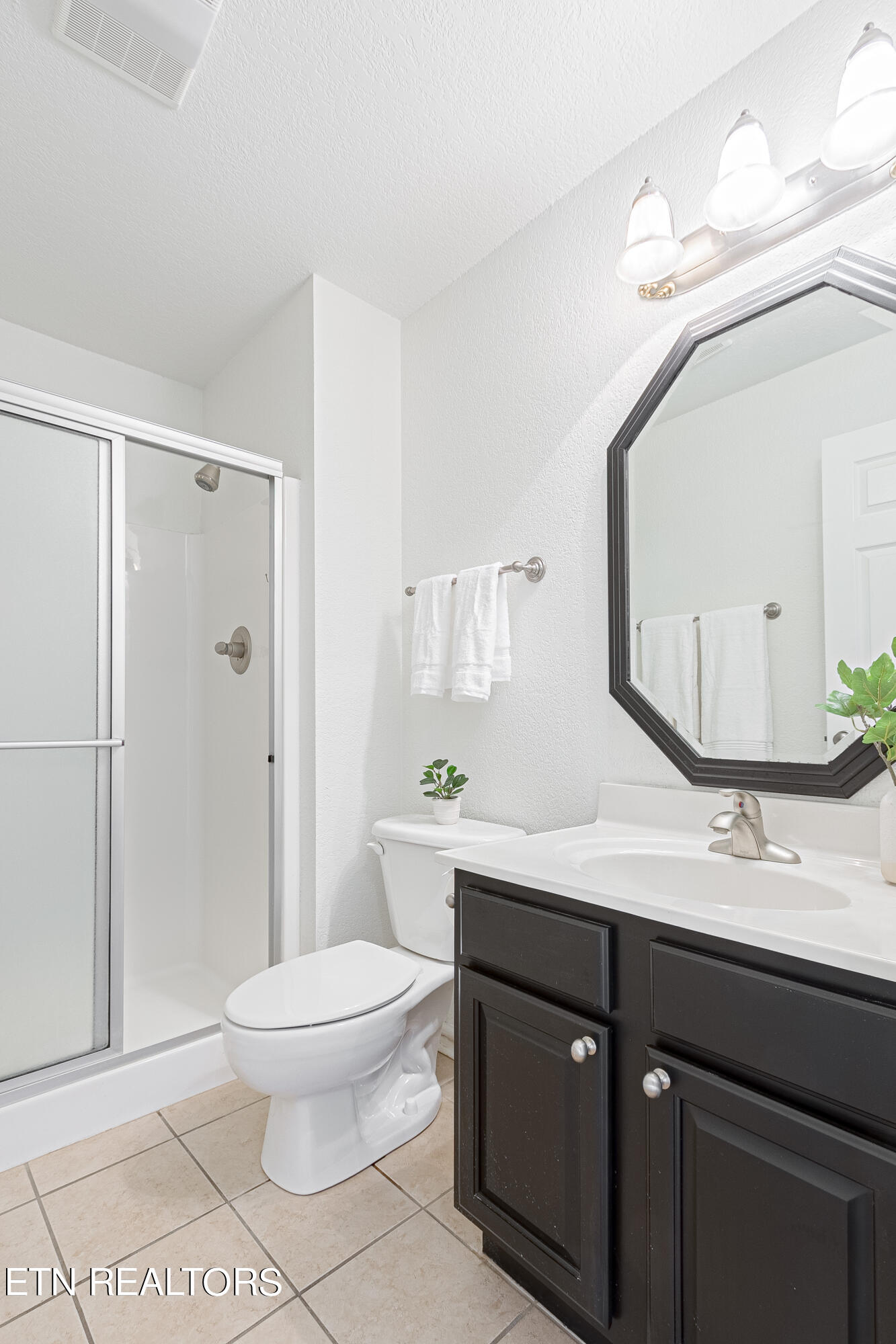 623 concord Villas Way