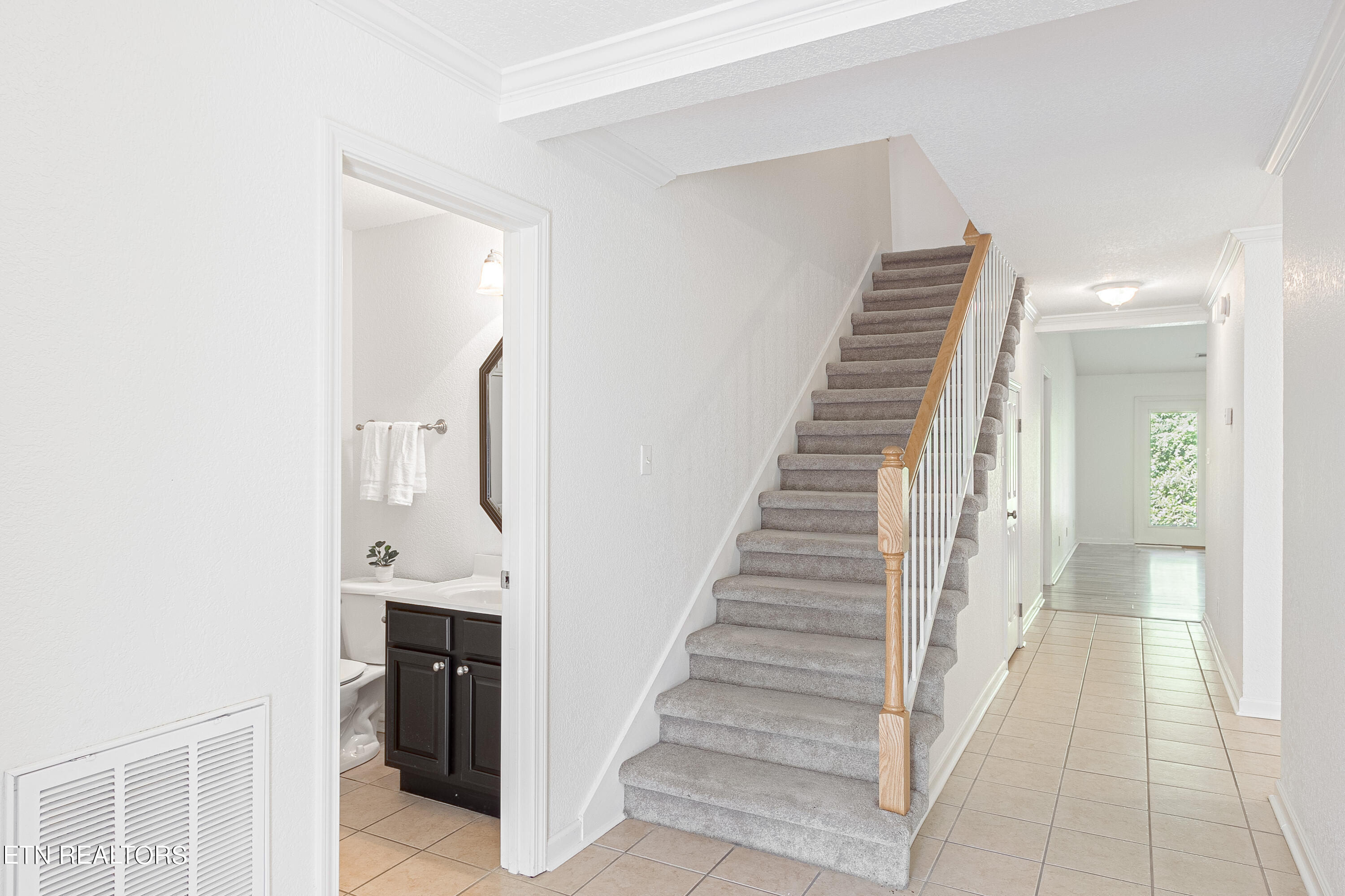 623 concord Villas Way