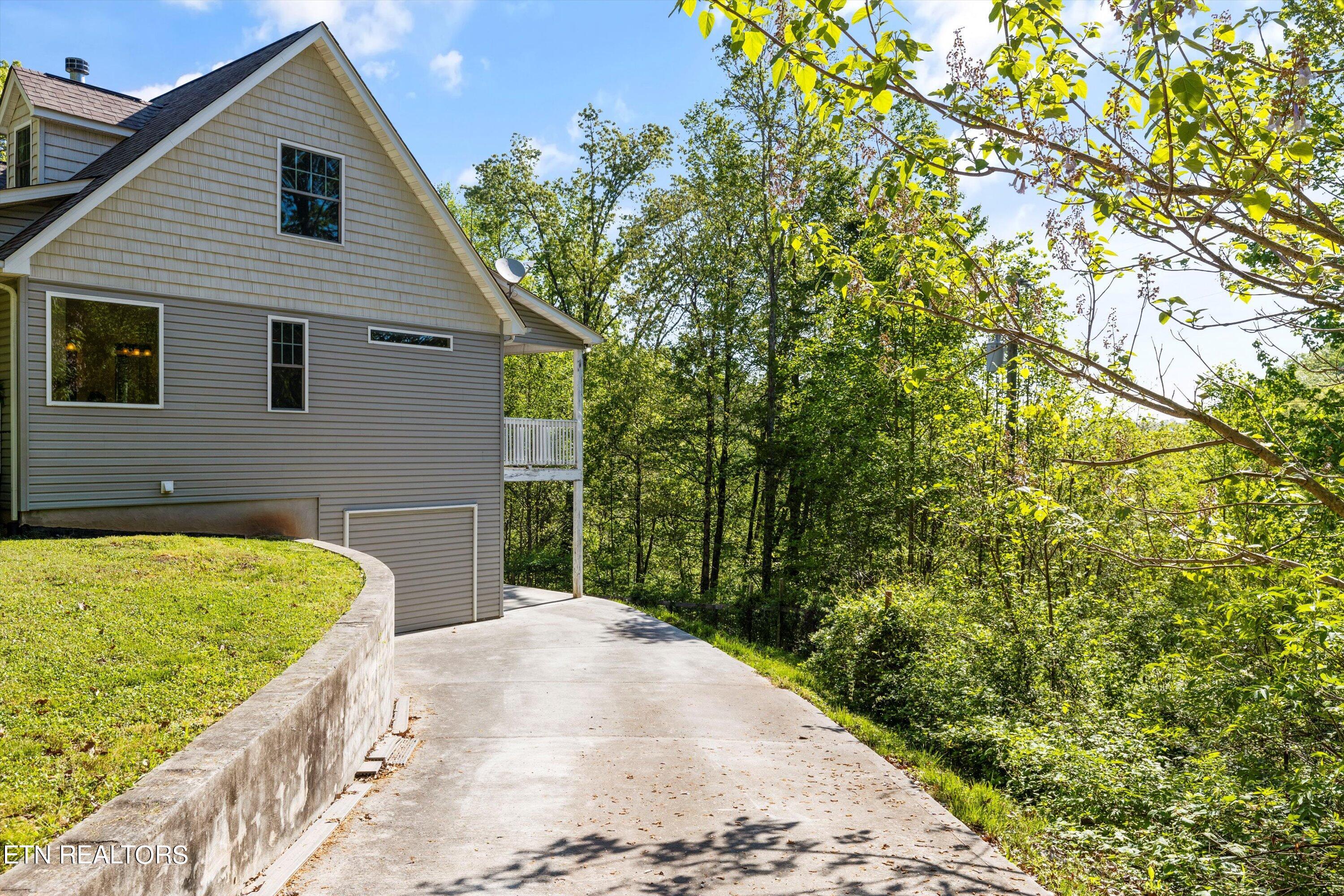 1398 Old Lake City Hwy