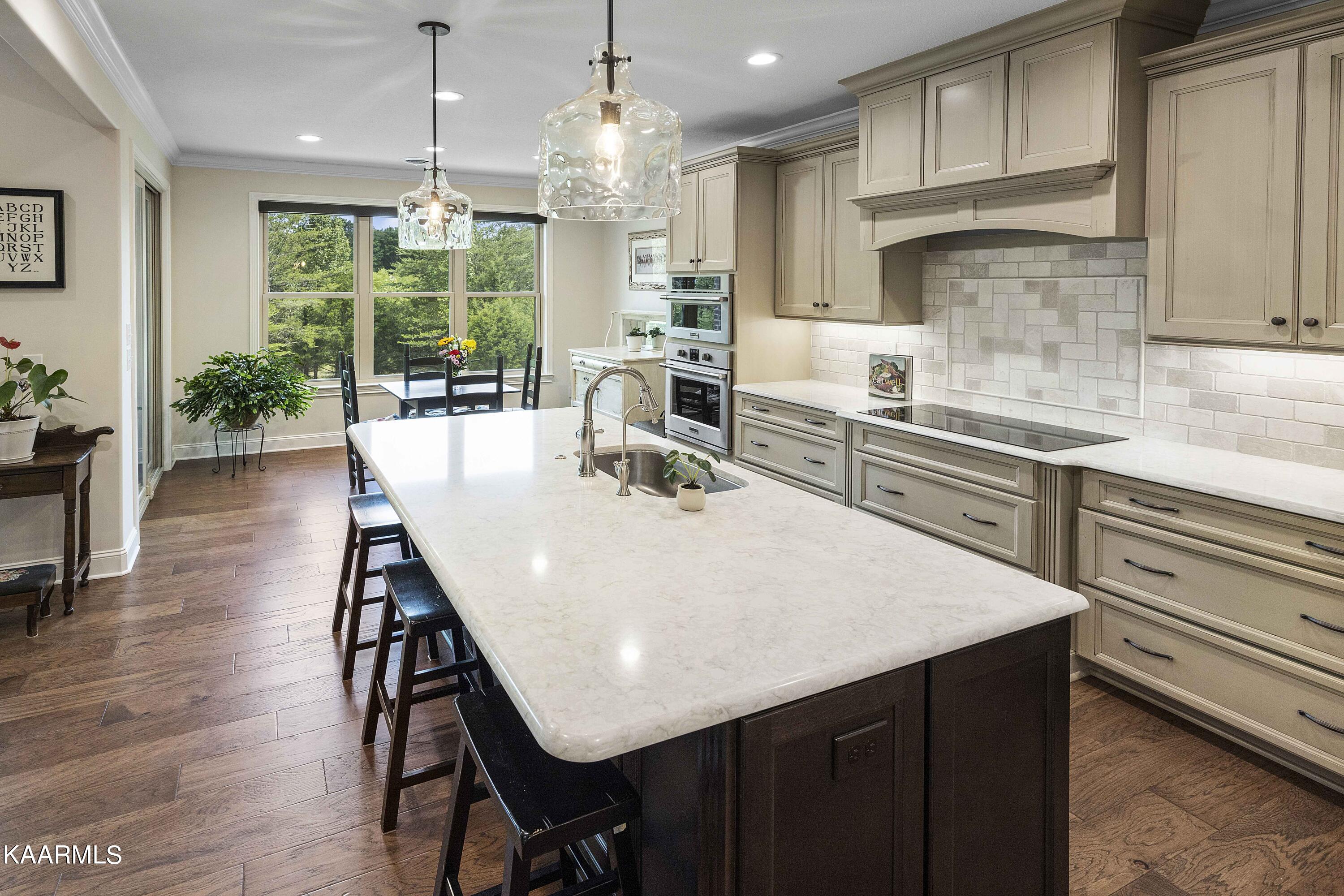 1702 Stone Harbor Blvd