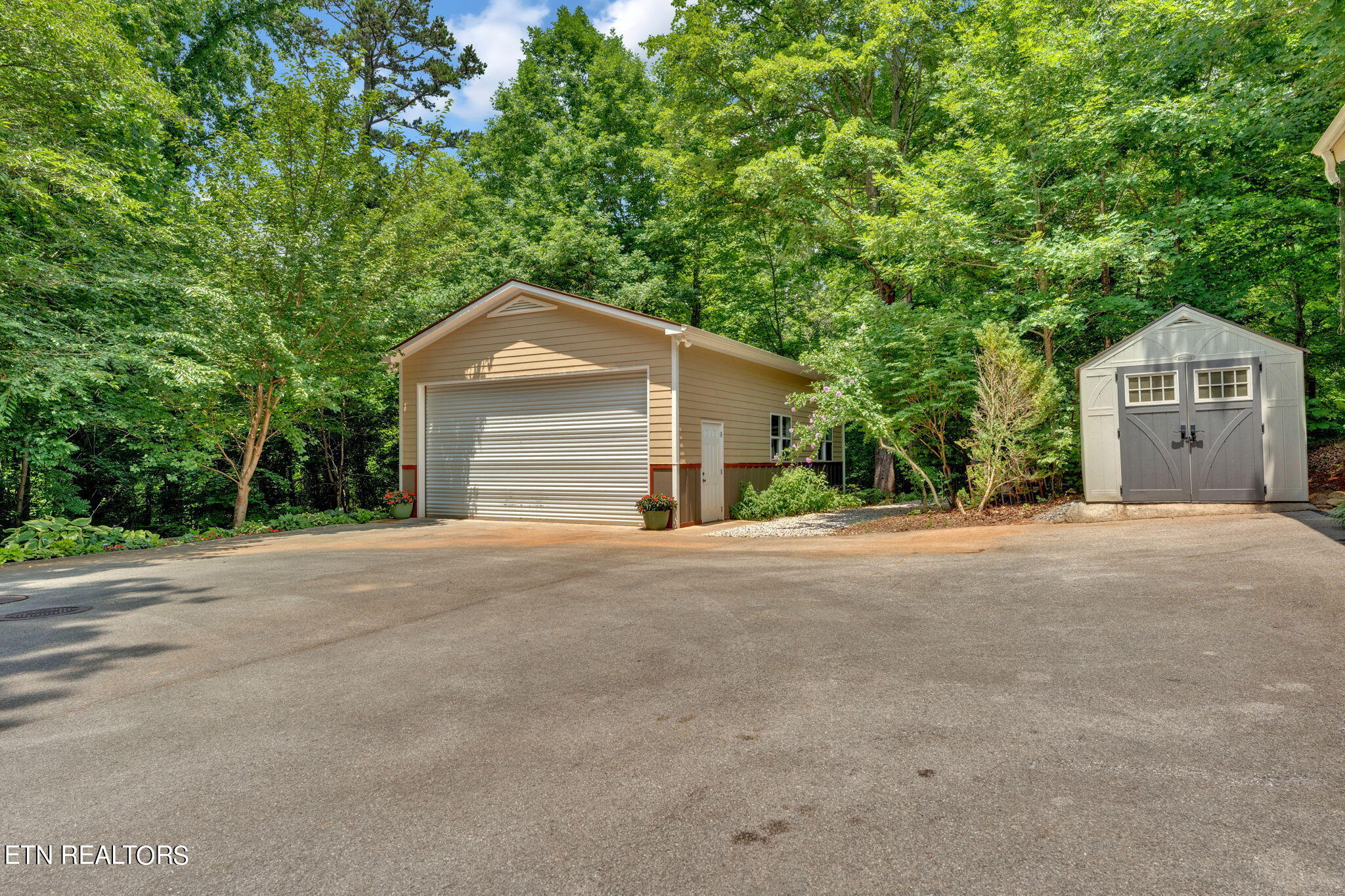 2723 Smallwood Drive