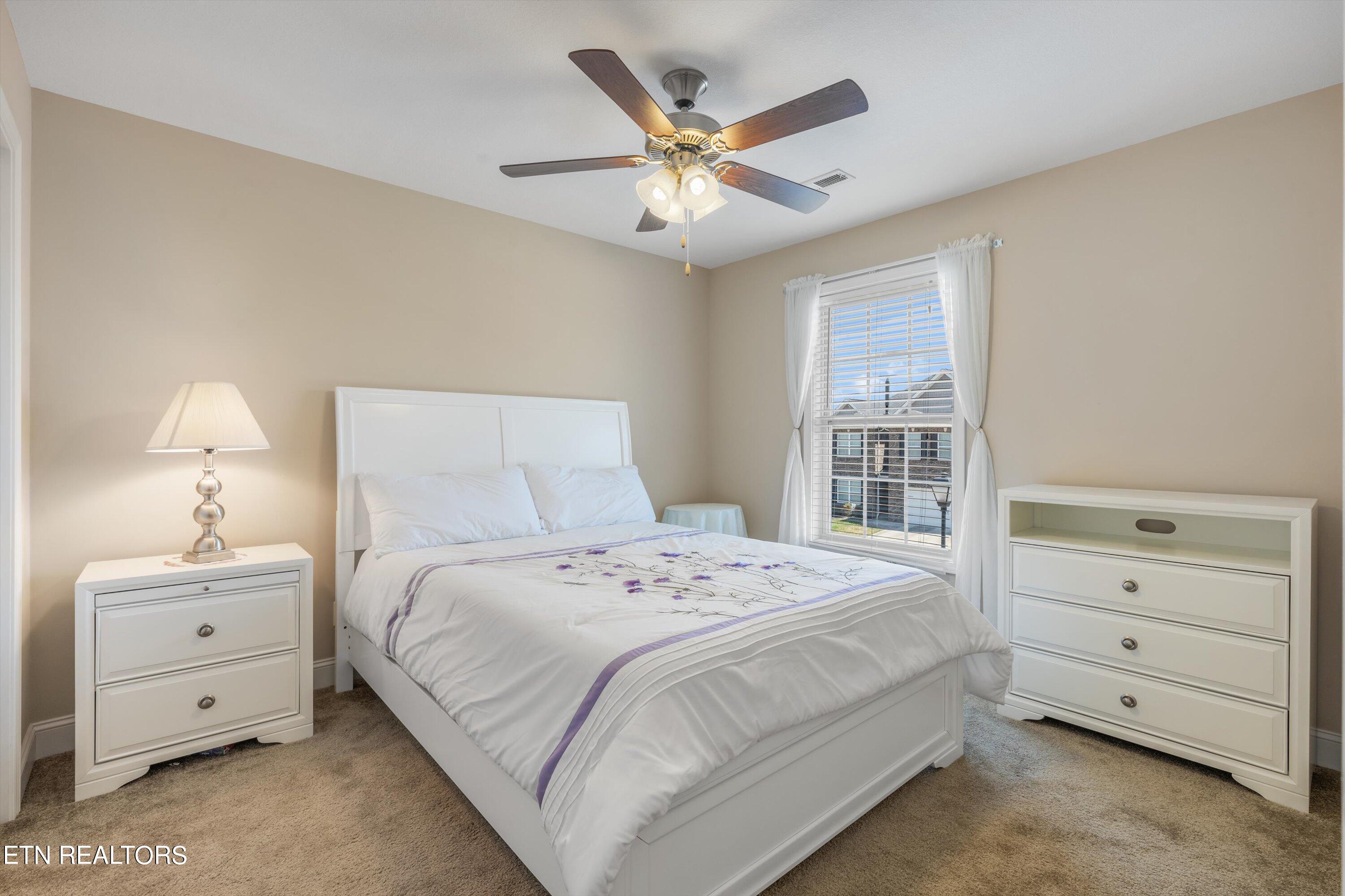 2463 Clinging Vine Lane