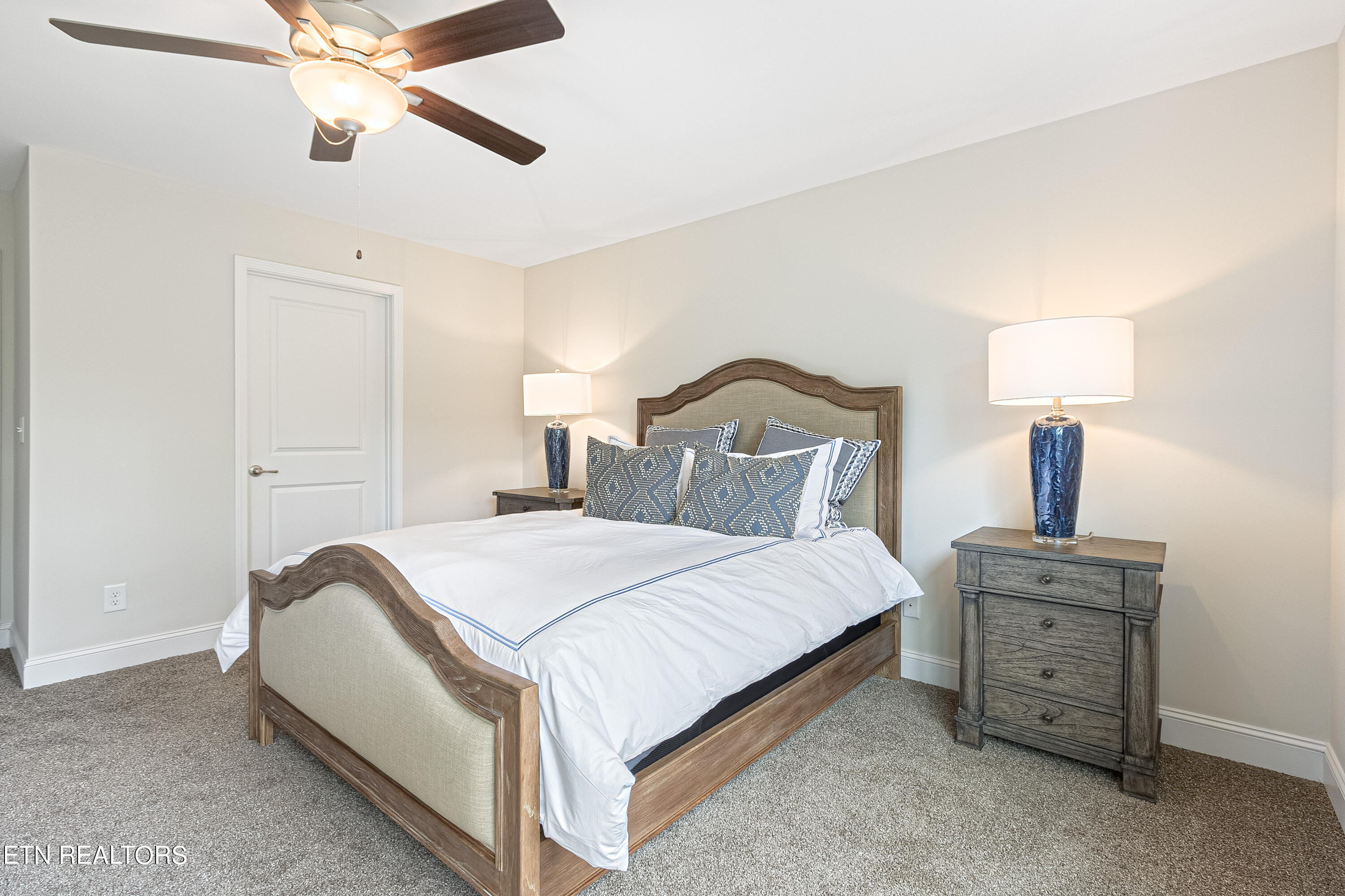 4874 Ancient Glacier Lane