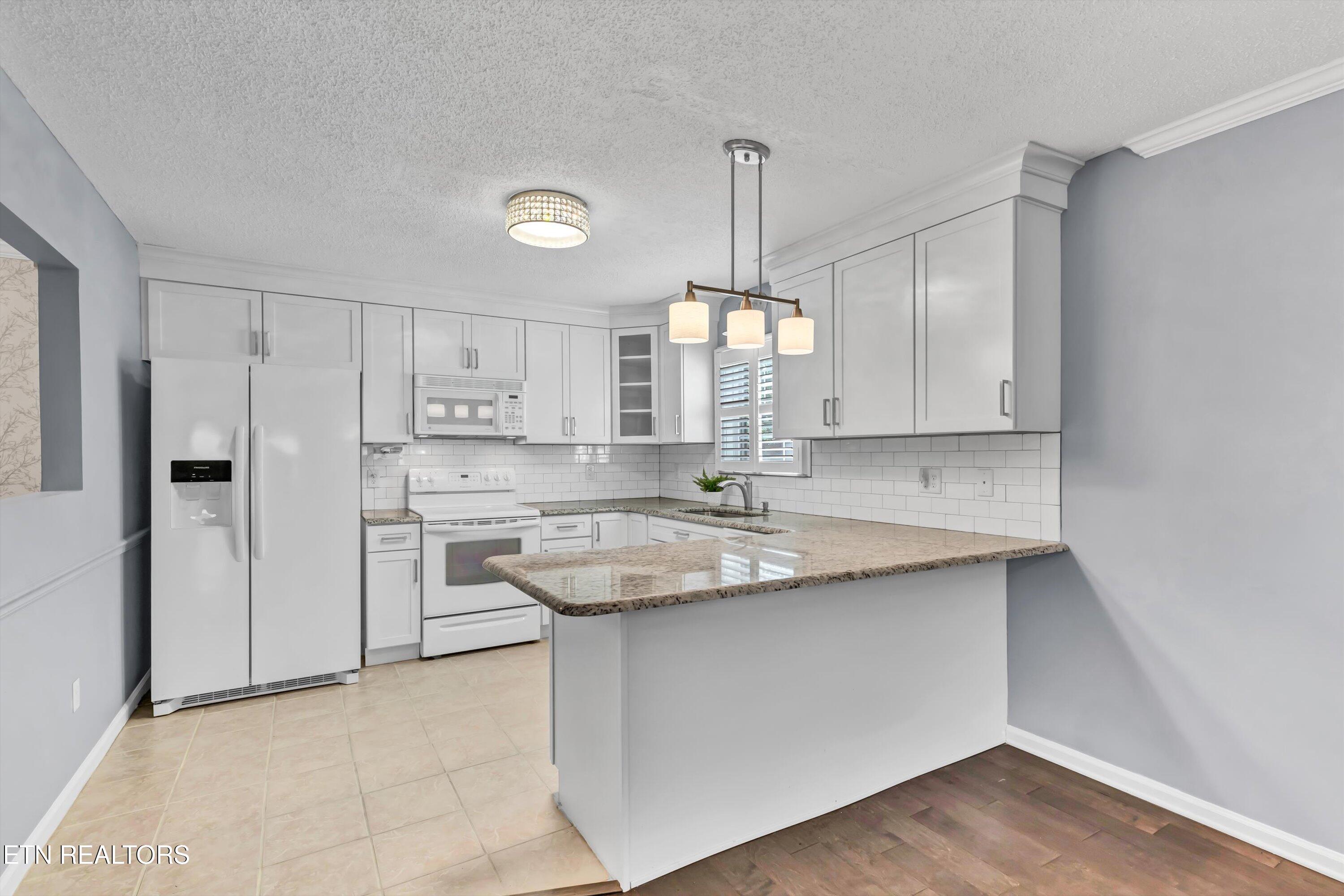 515 Farragut Commons Drive