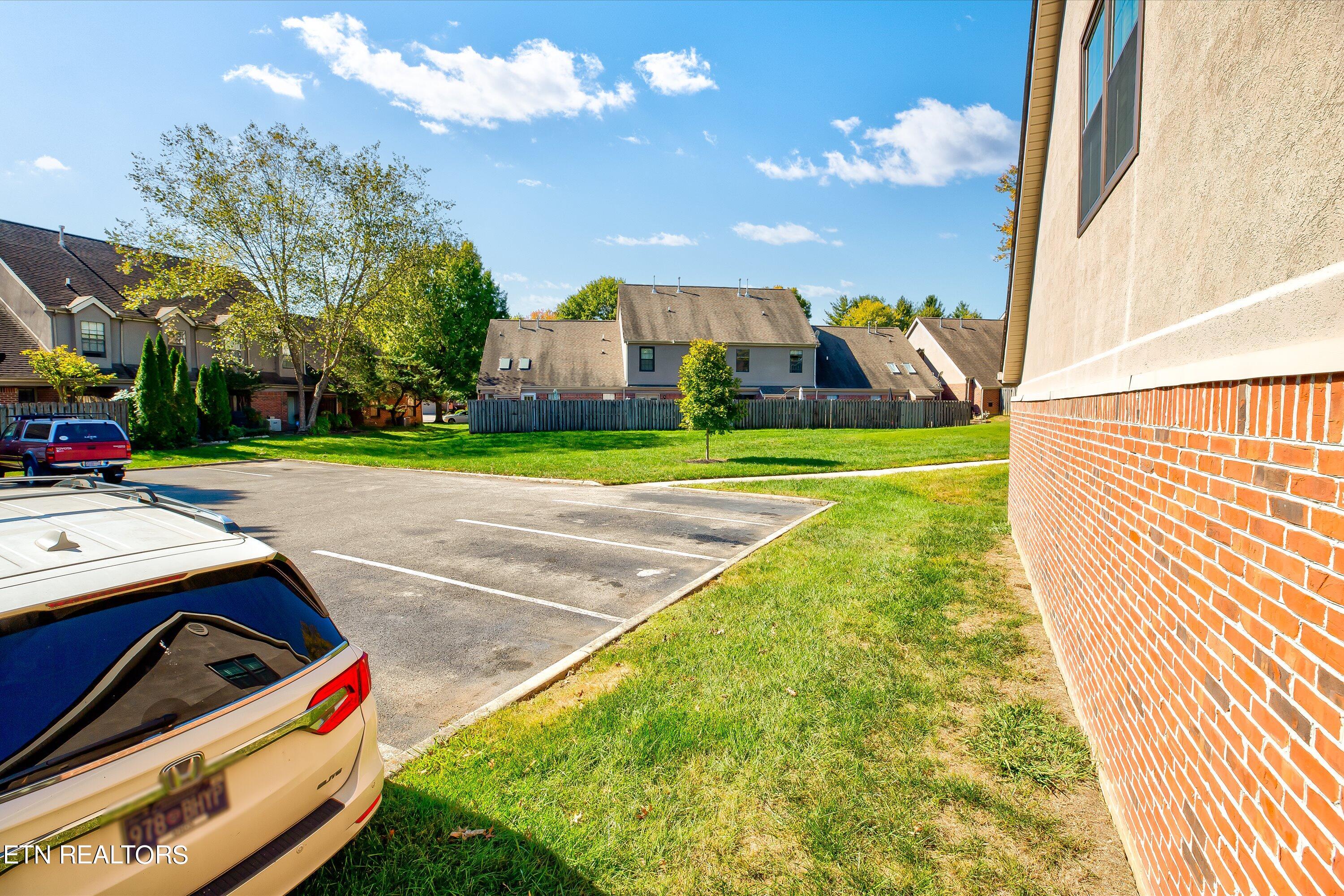 515 Farragut Commons Drive